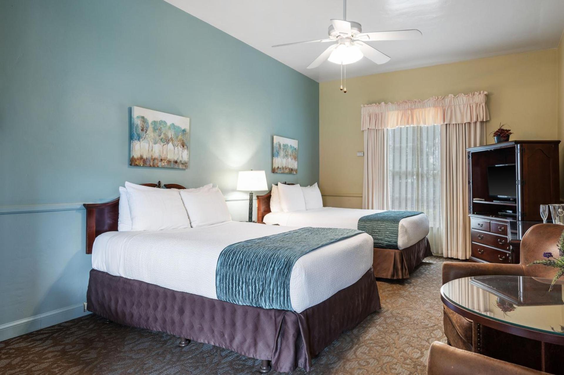 Lavender Inn by the Sea photo 26