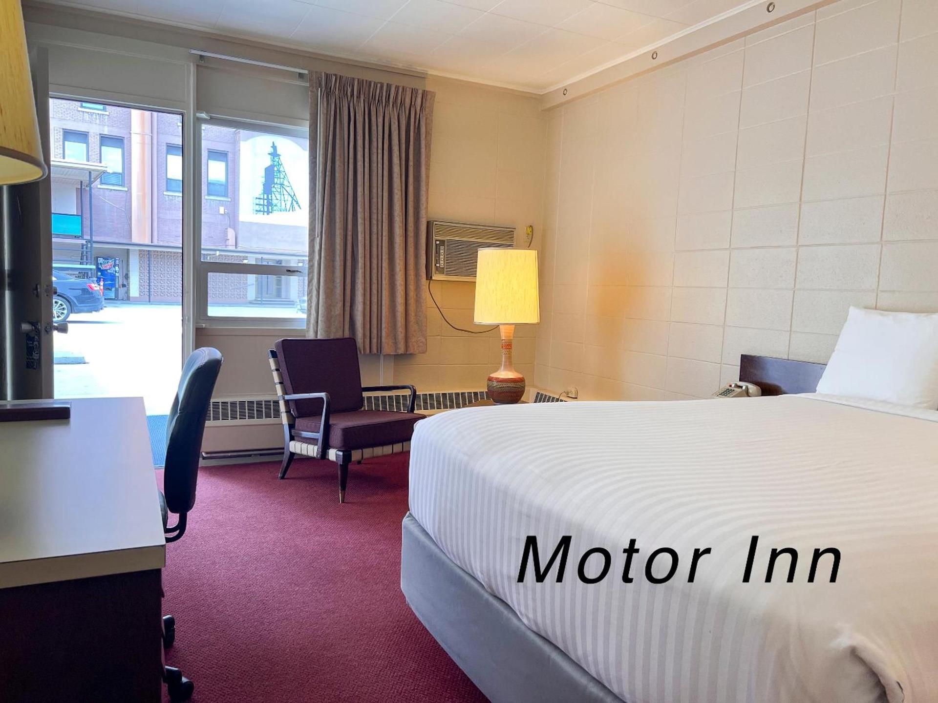 Finlen Hotel and Motor Inn photo 41