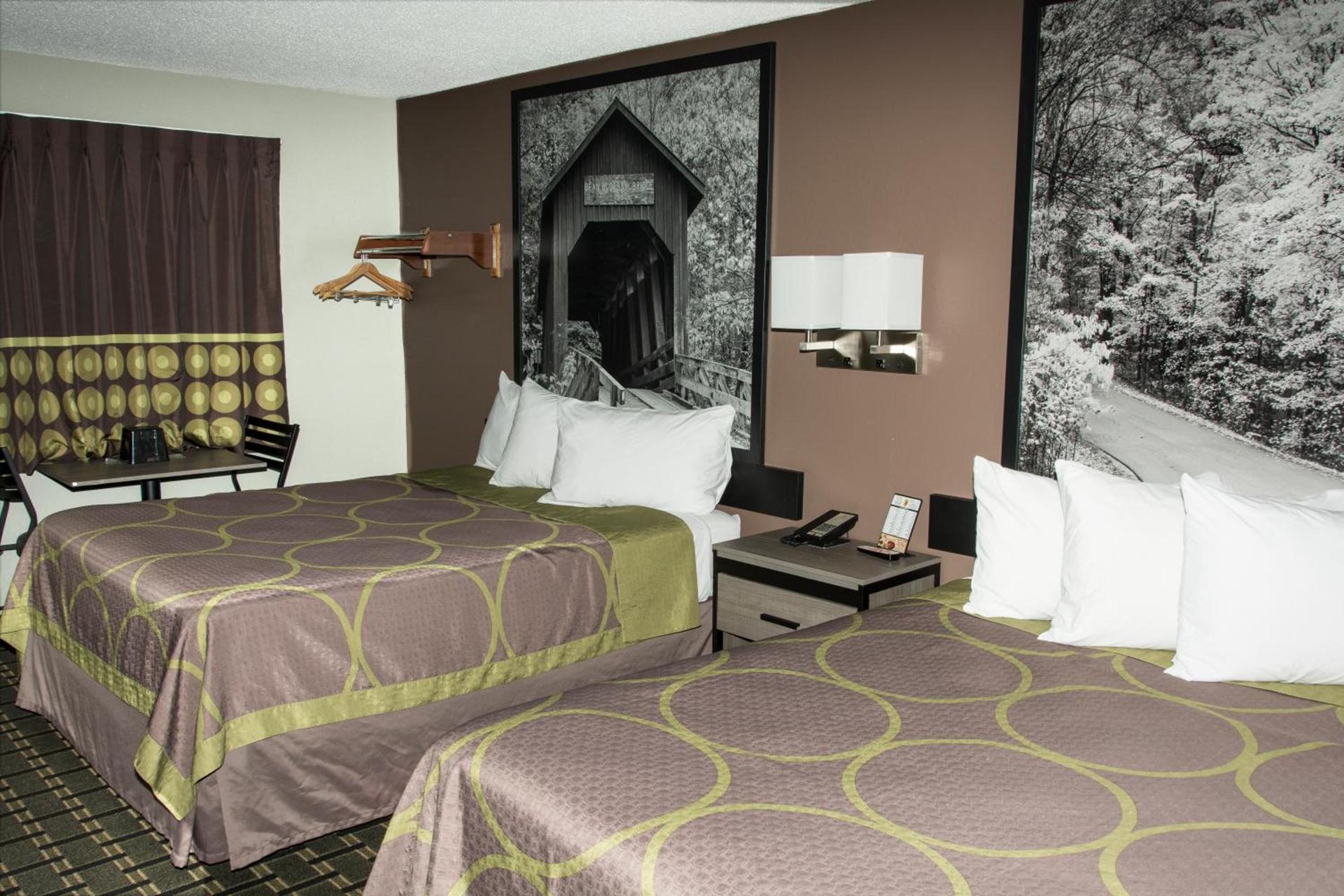 Super 8 by Wyndham Michigan City photo 22