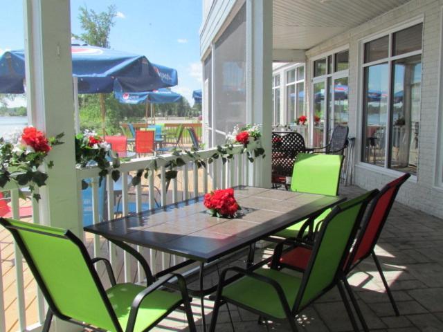 Lakeside Resort & Conference Center photo 43