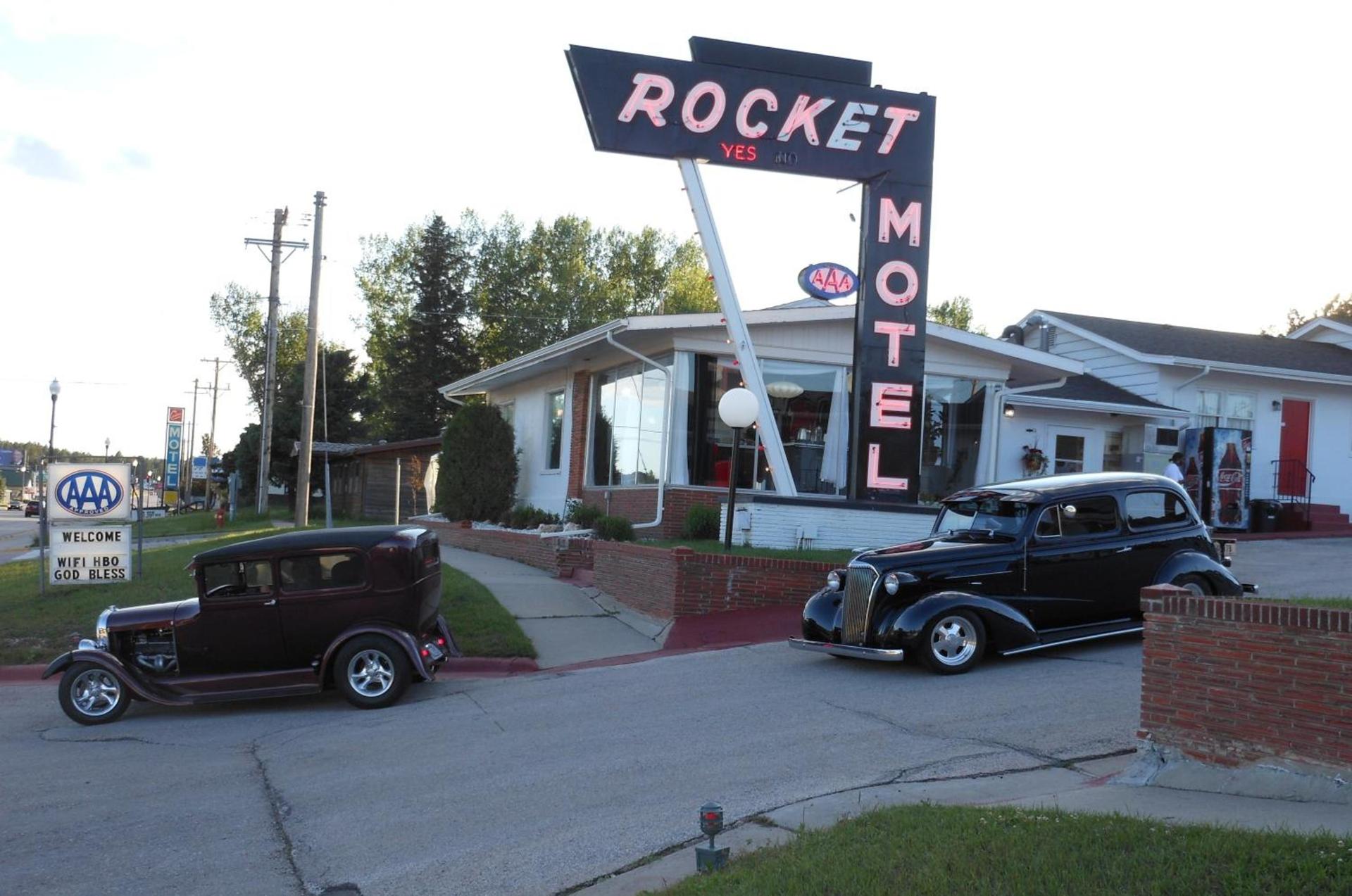 Rocket Motel photo 38
