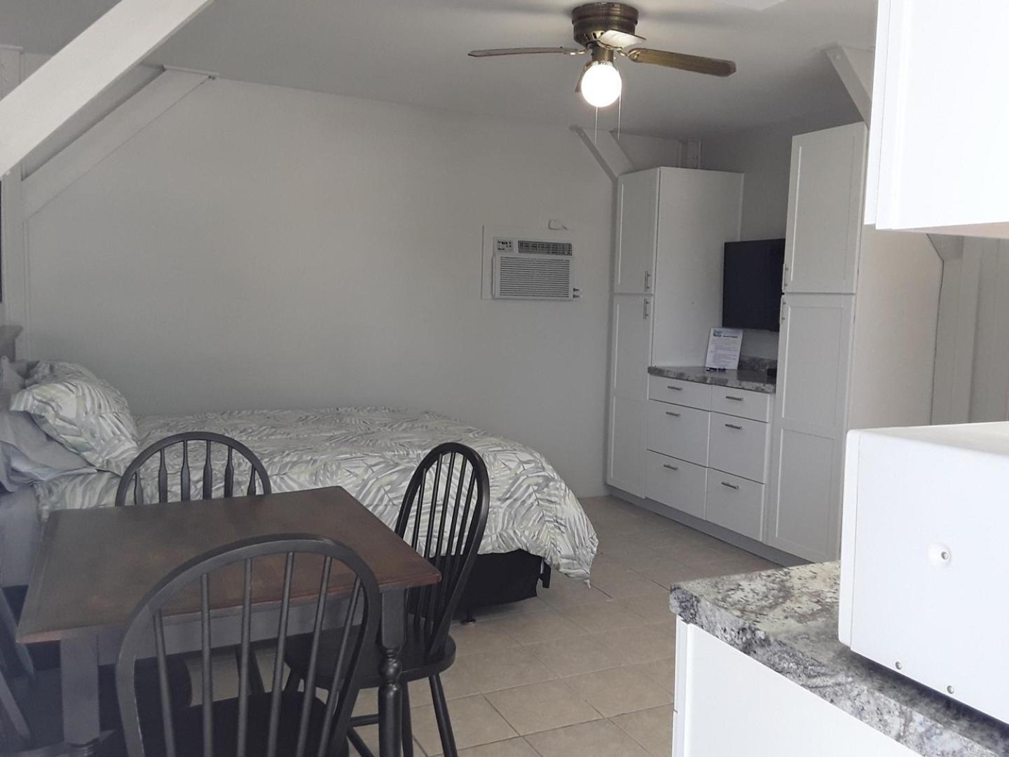 Atlantic Winds Condos photo 15