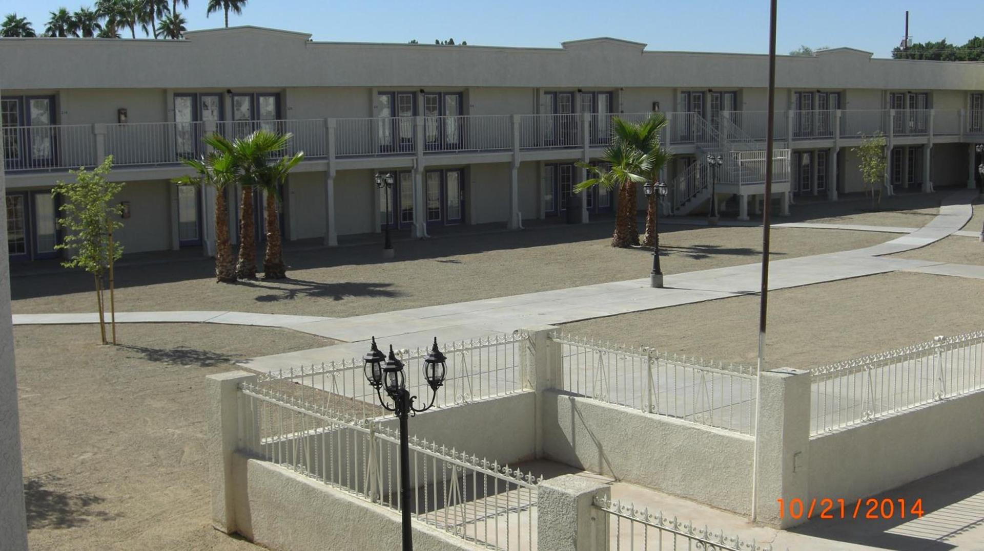 Days Inn by Wyndham Brawley photo 5