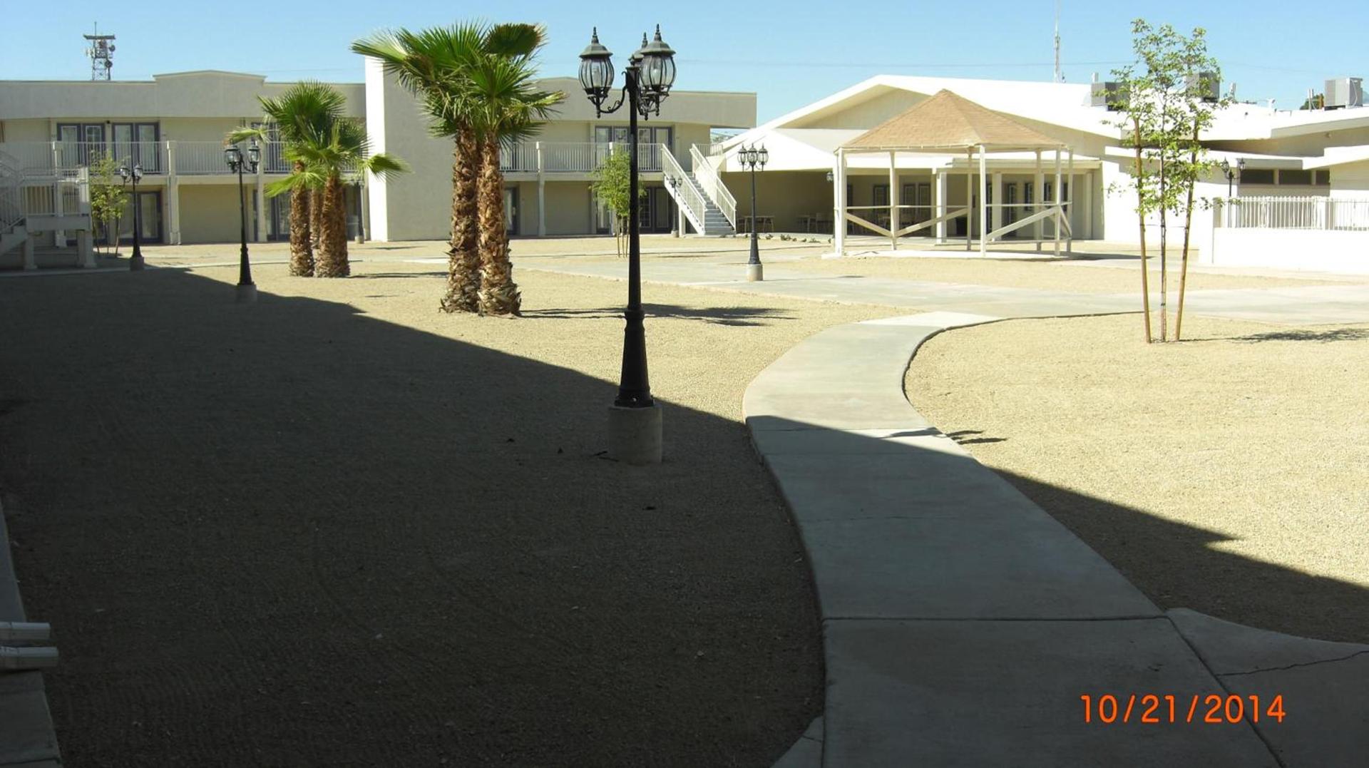 Days Inn by Wyndham Brawley photo 20
