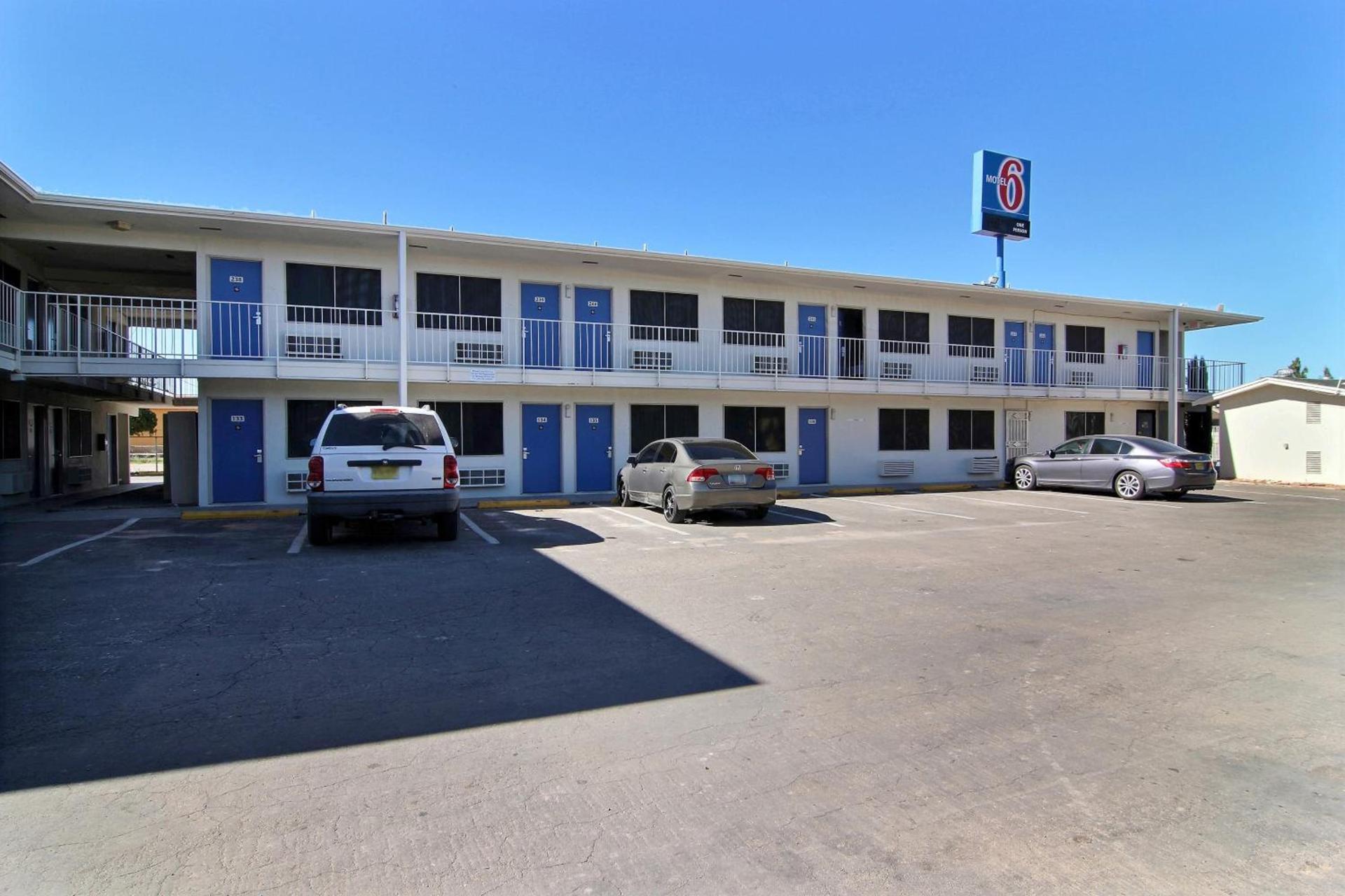 Motel 6-Carlsbad, NM photo 3