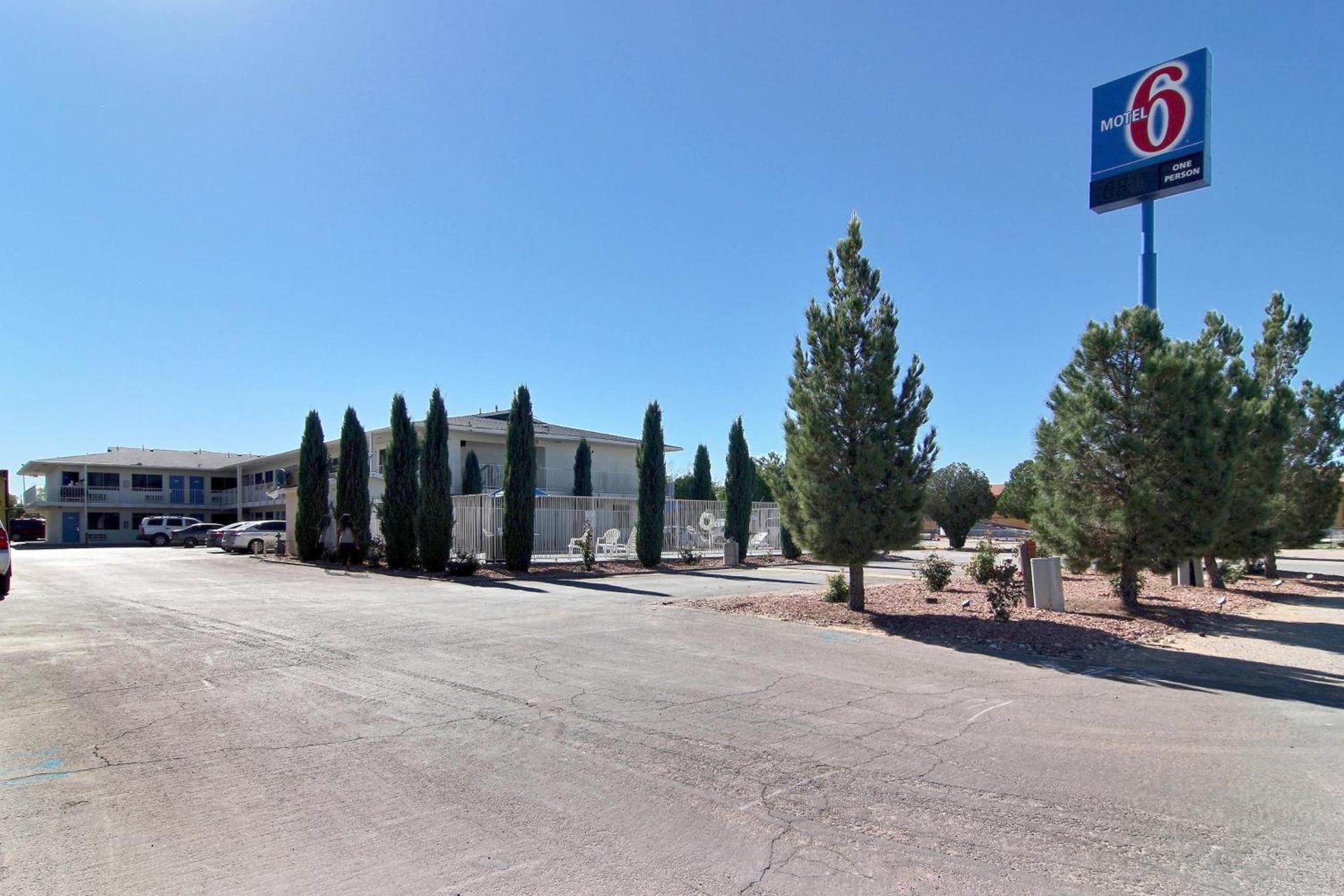 Motel 6-Carlsbad, NM photo 16
