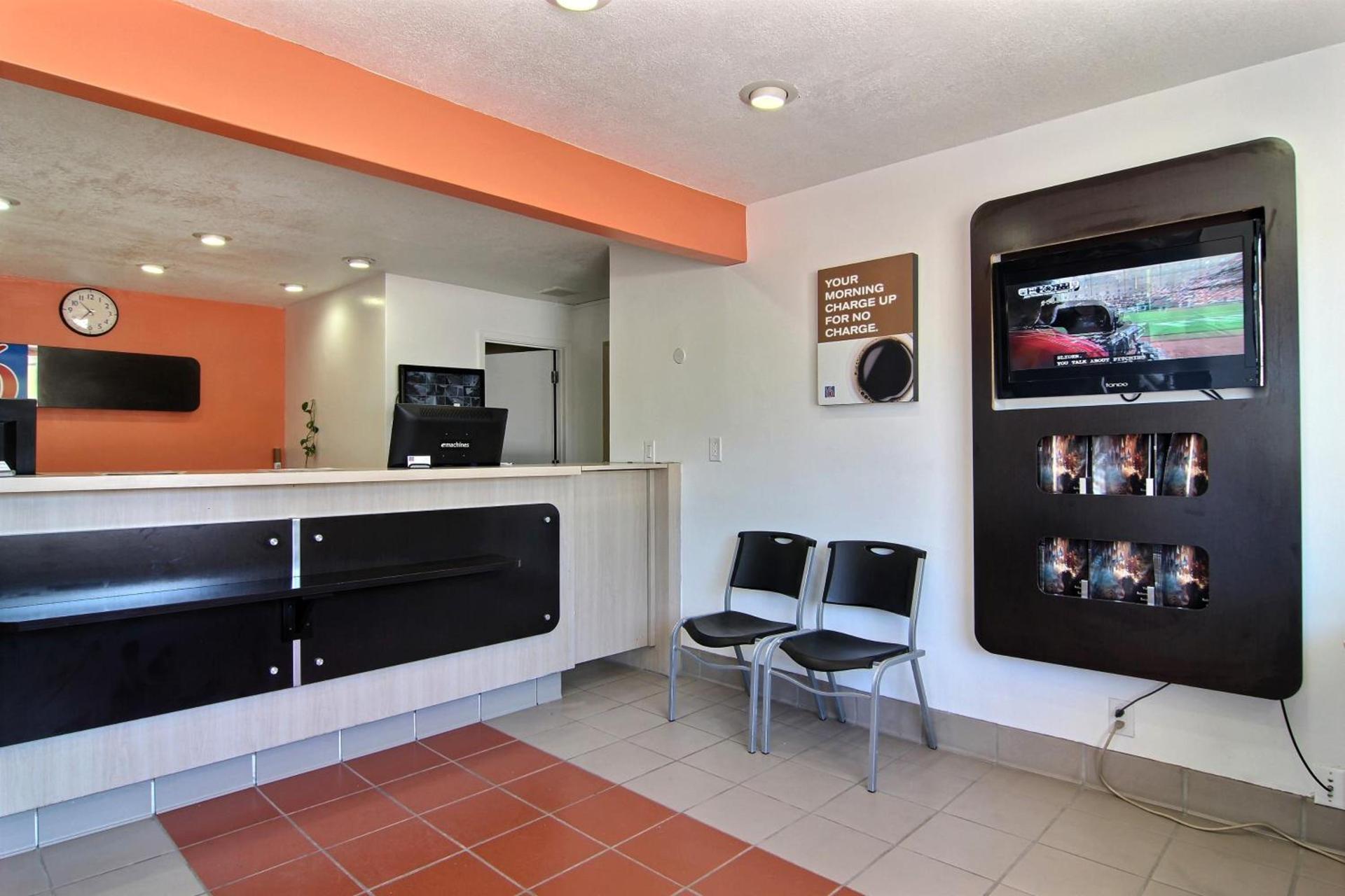 Motel 6-Carlsbad, NM photo 22