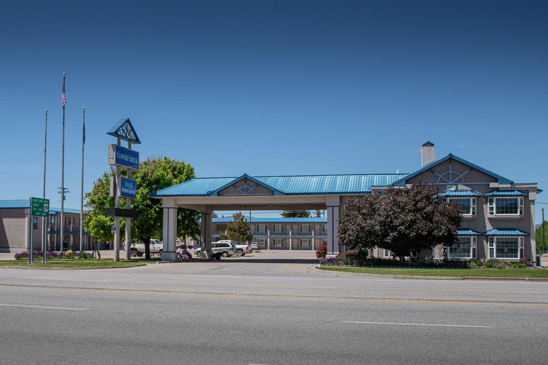 Clover Creek Inn photo 1