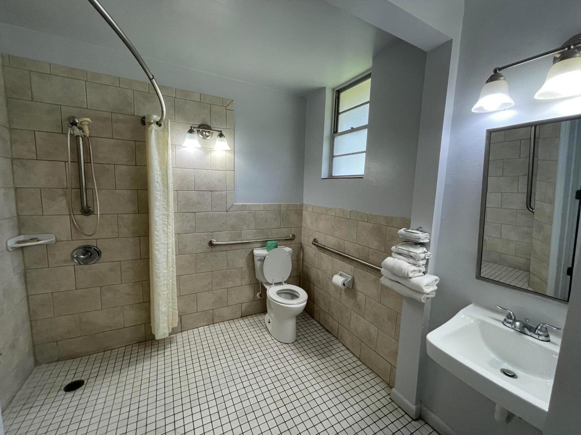Castillo Inn photo 9