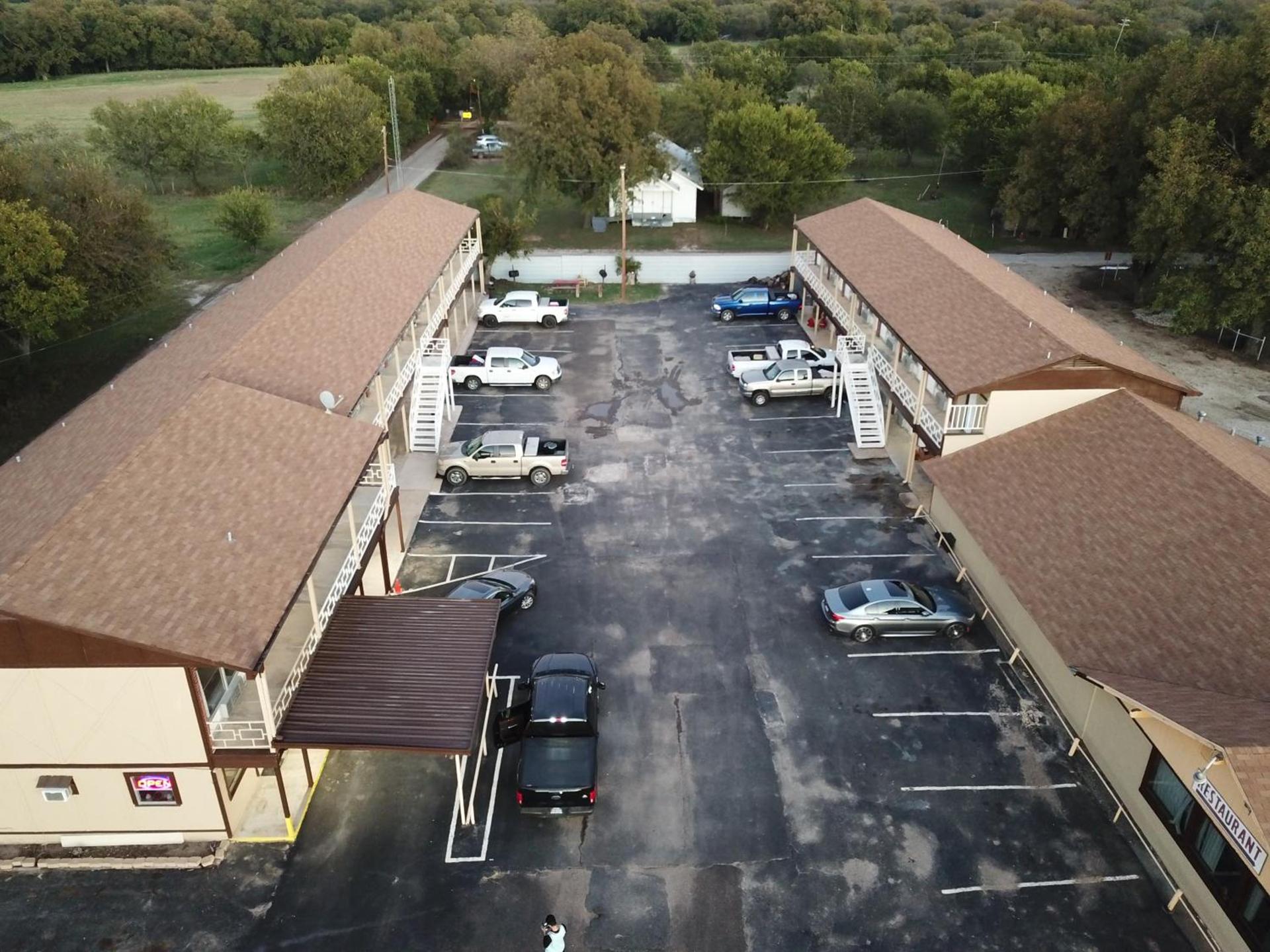 Executive Inn photo 6