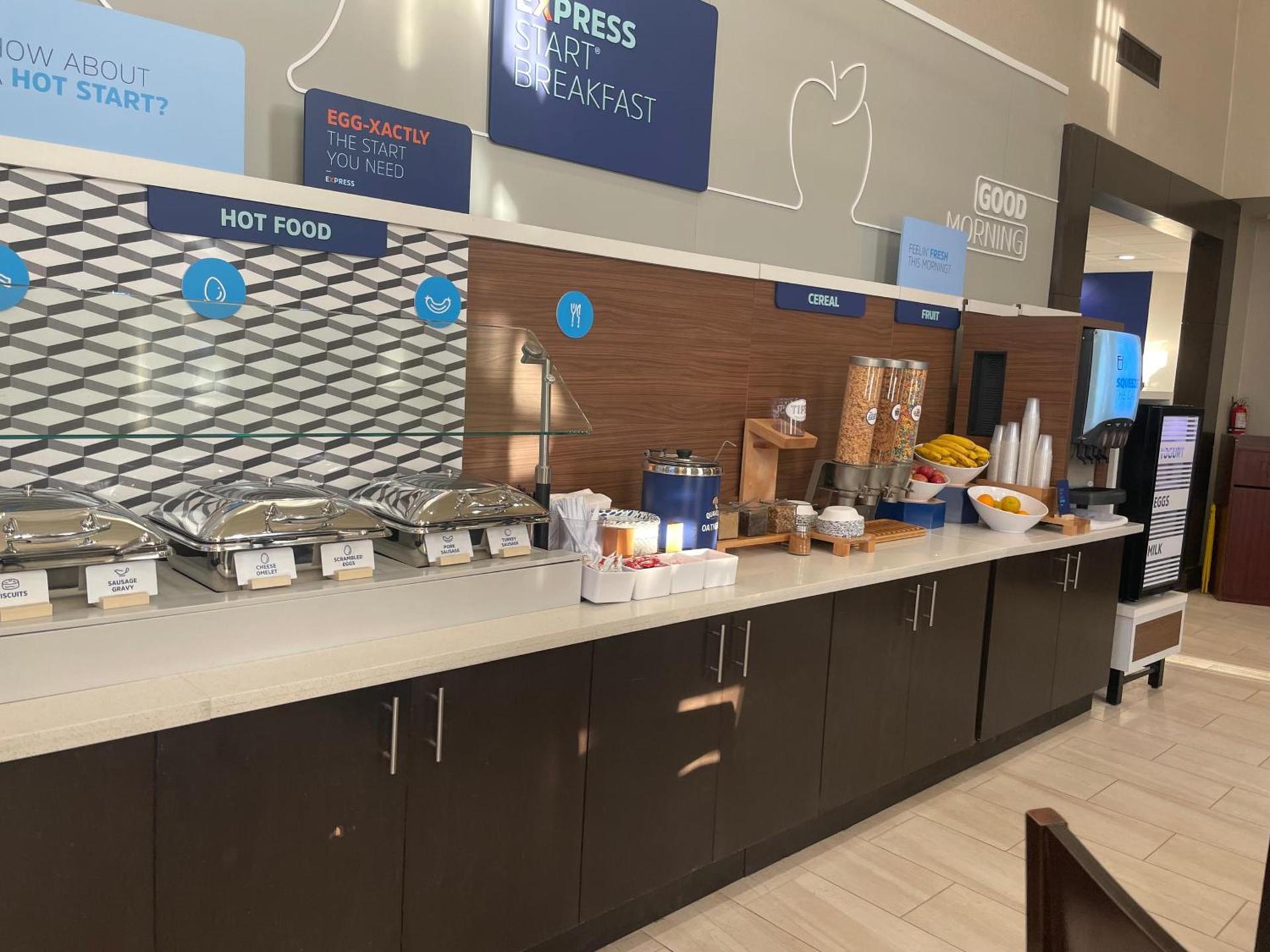 Holiday Inn Express Hotel & Suites Hermosa Beach by IHG photo 13