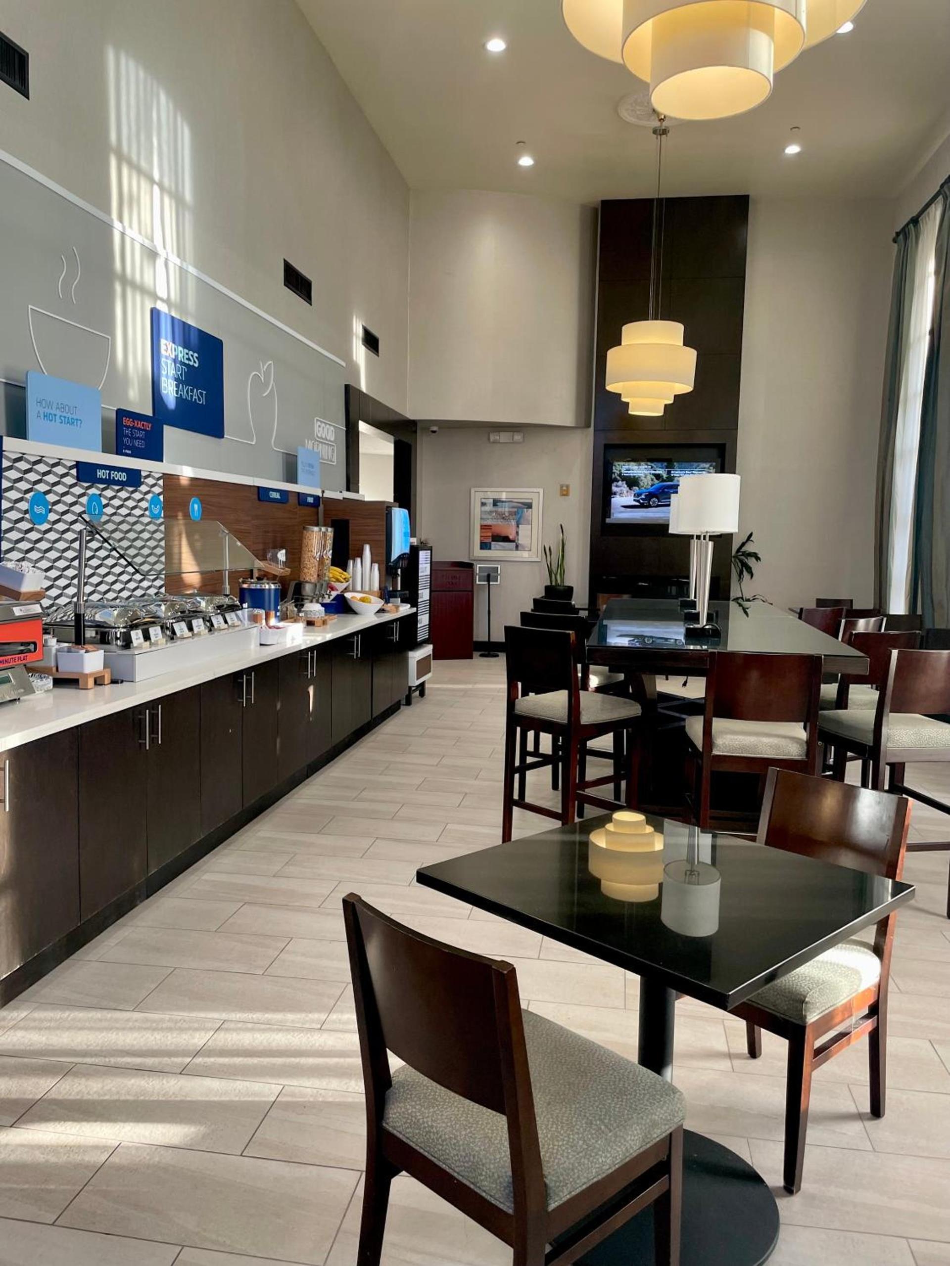 Holiday Inn Express Hotel & Suites Hermosa Beach by IHG photo 15