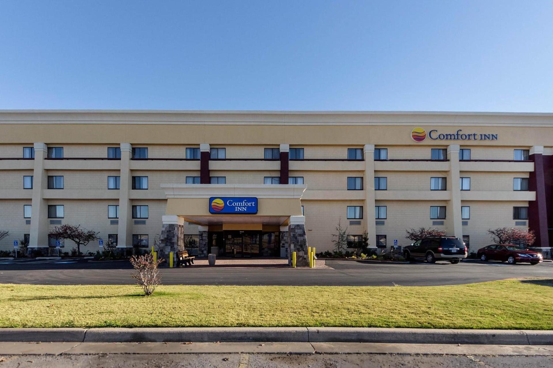 Comfort Inn Tulsa Midtown photo 52