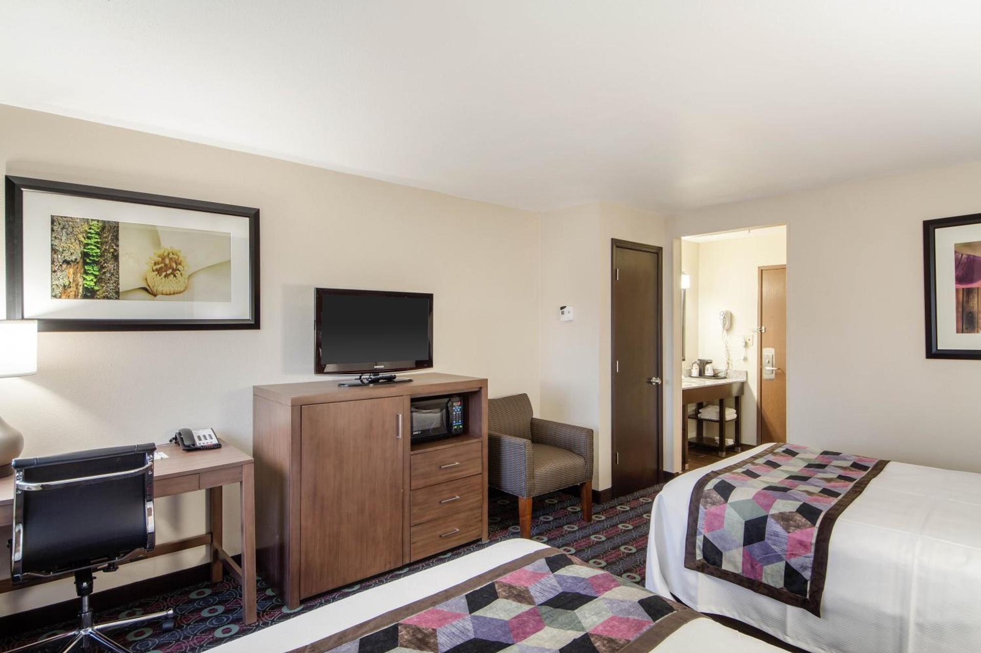 Comfort Inn Tulsa Midtown photo 59