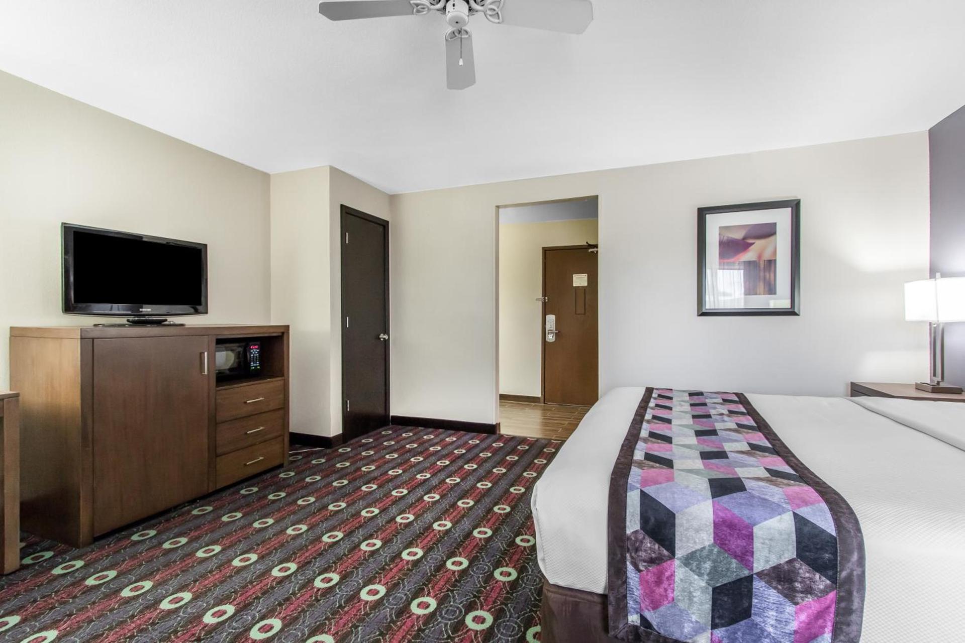 Comfort Inn Tulsa Midtown photo 60