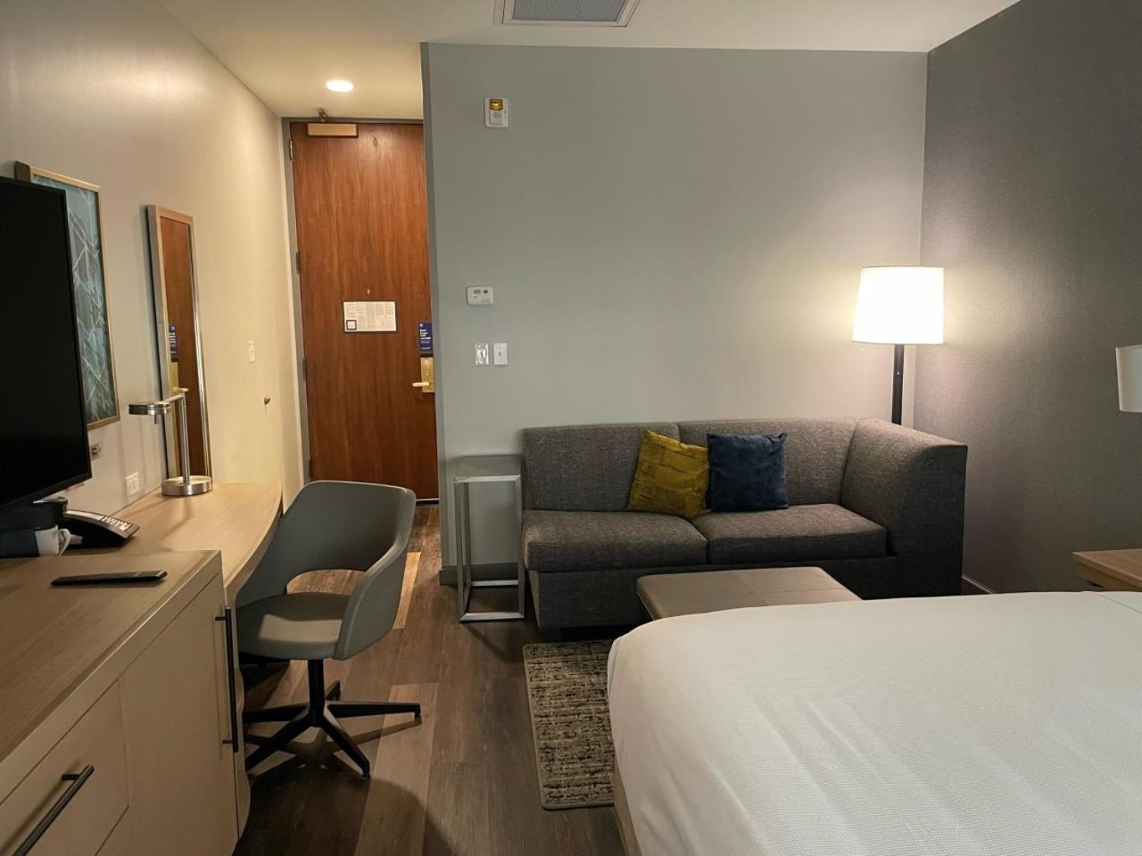 Hyatt Place Tulsa/Downtown photo 68