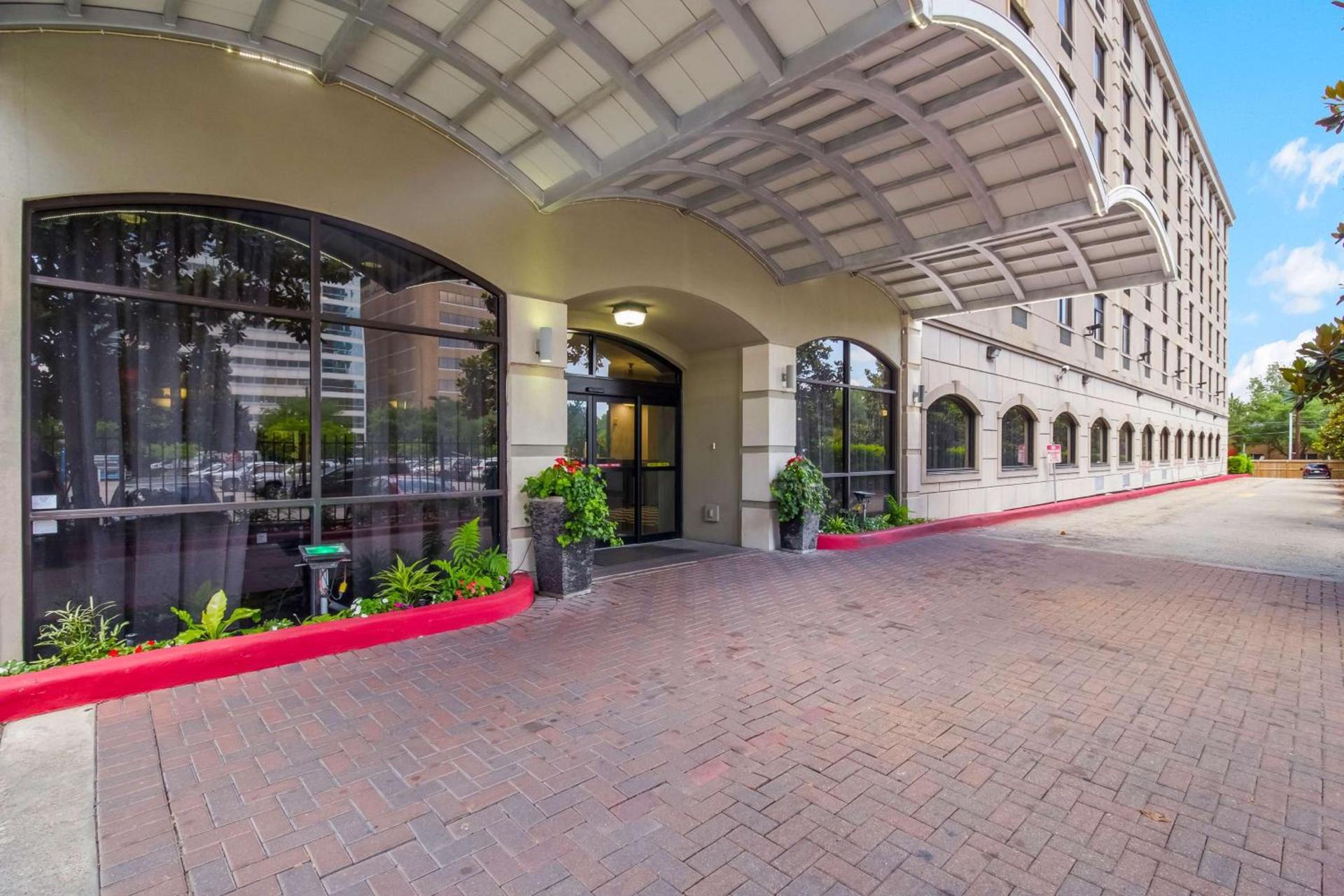 SureStay Plus Hotel by Best Western Houston Medical Center photo 14