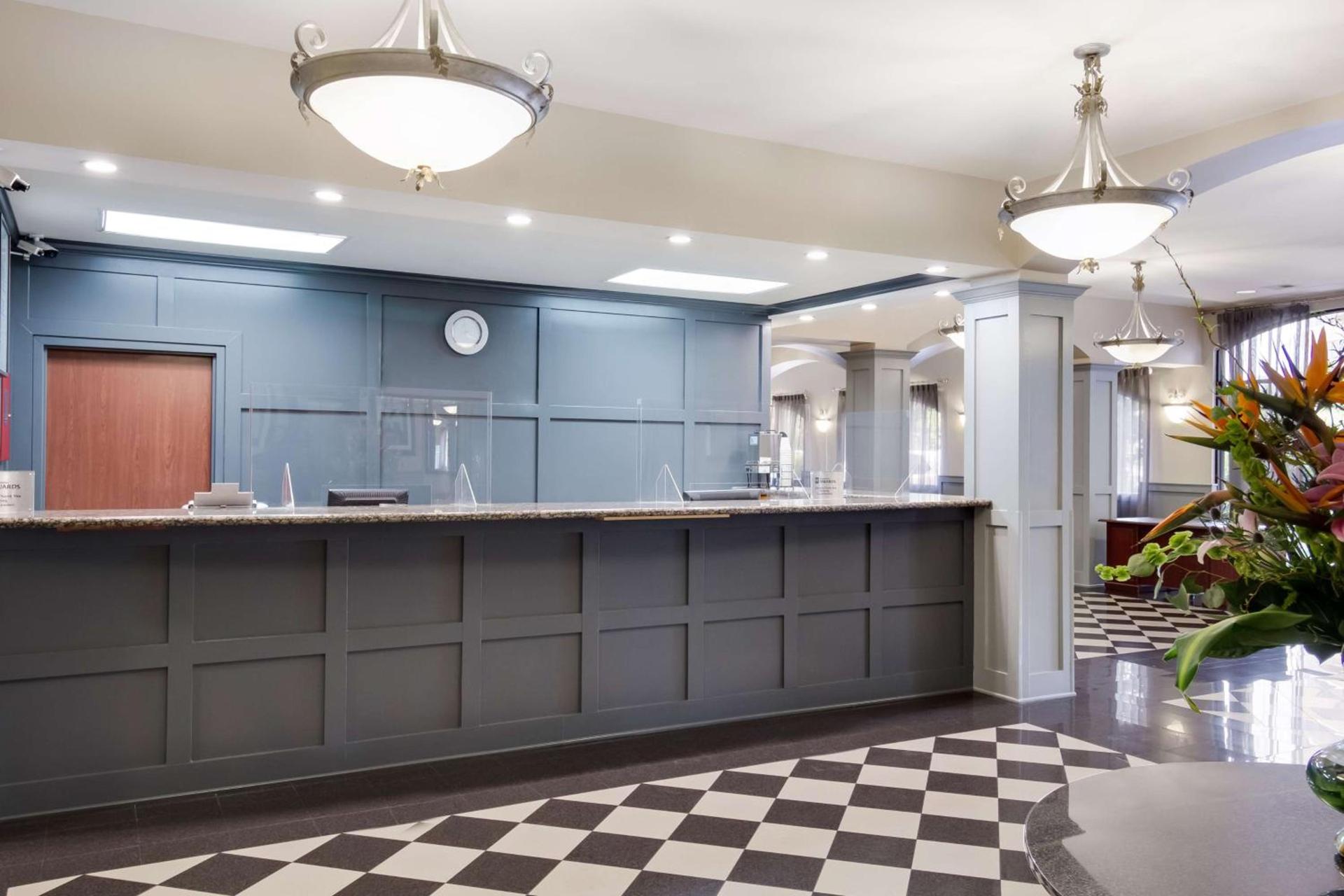 SureStay Plus Hotel by Best Western Houston Medical Center photo 34