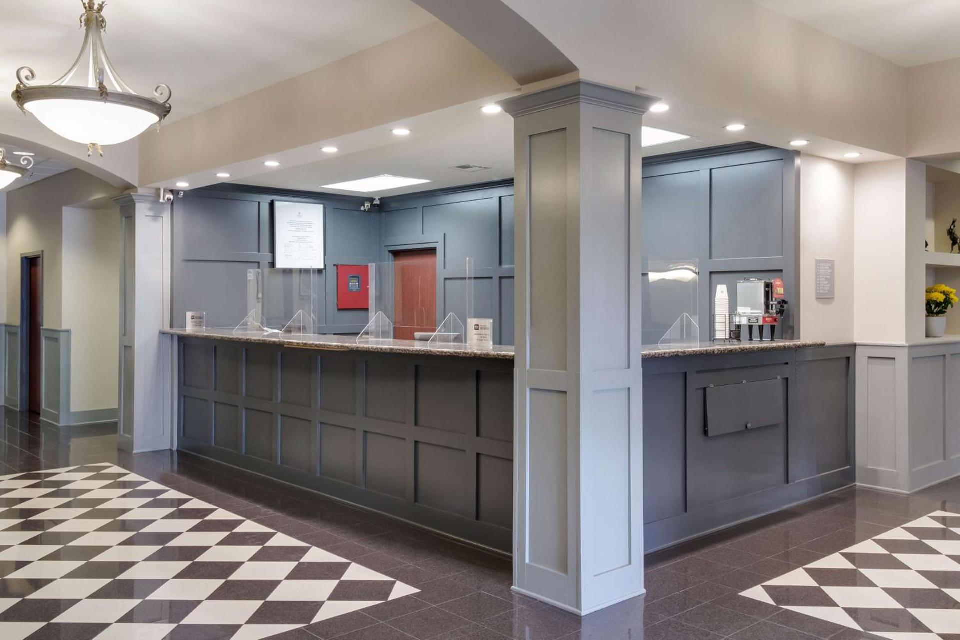 SureStay Plus Hotel by Best Western Houston Medical Center photo 4
