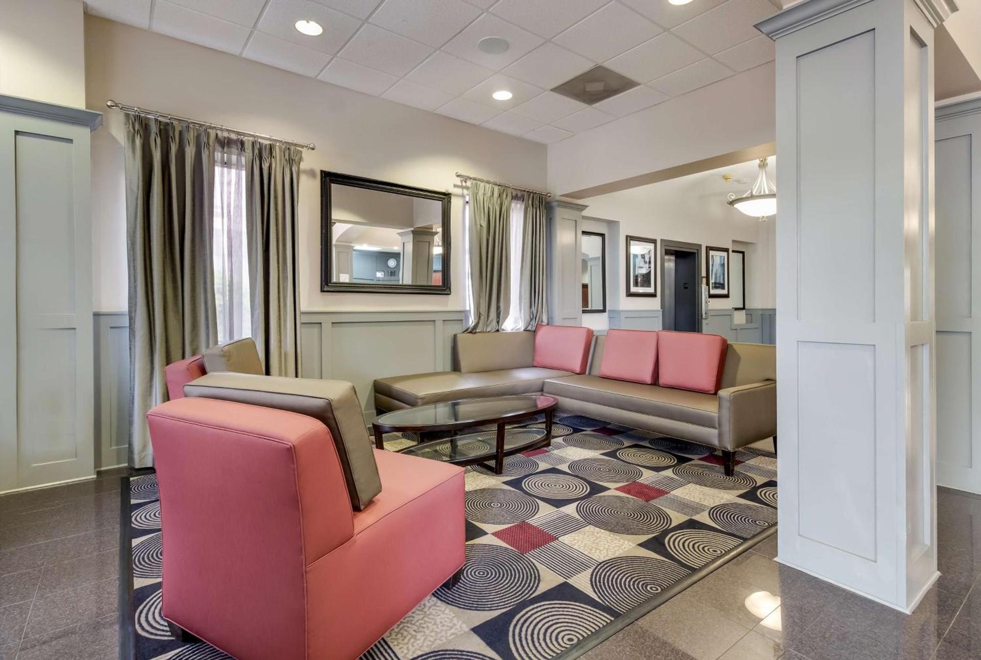 SureStay Plus Hotel by Best Western Houston Medical Center photo 5