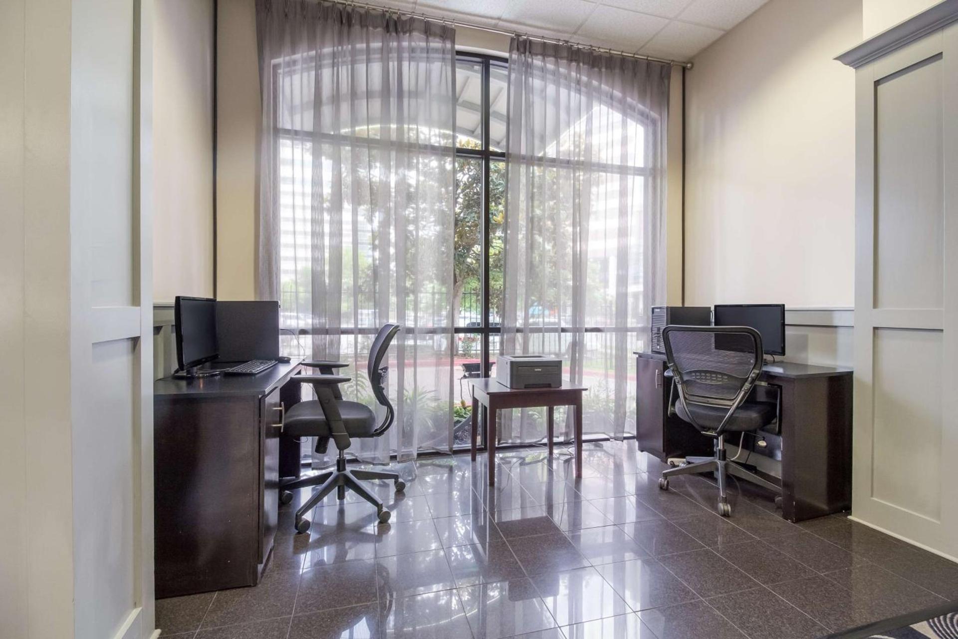 SureStay Plus Hotel by Best Western Houston Medical Center photo 8
