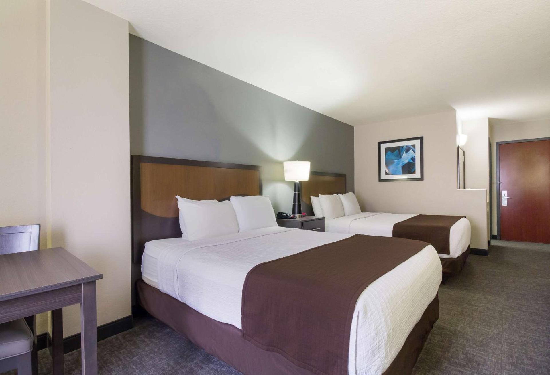SureStay Plus Hotel by Best Western Houston Medical Center photo 25