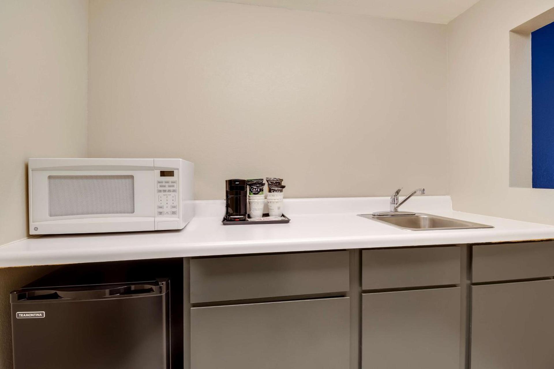 SureStay Plus Hotel by Best Western Houston Medical Center photo 31