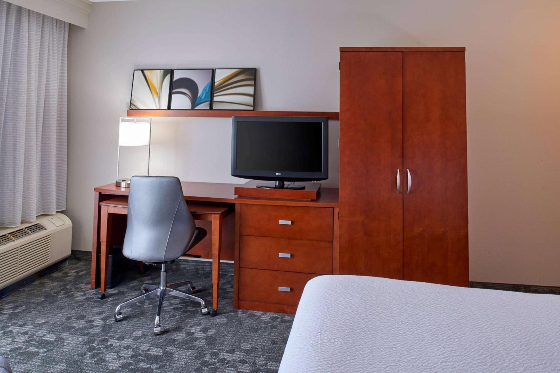 Sonesta Select Indianapolis Carmel photo 7
