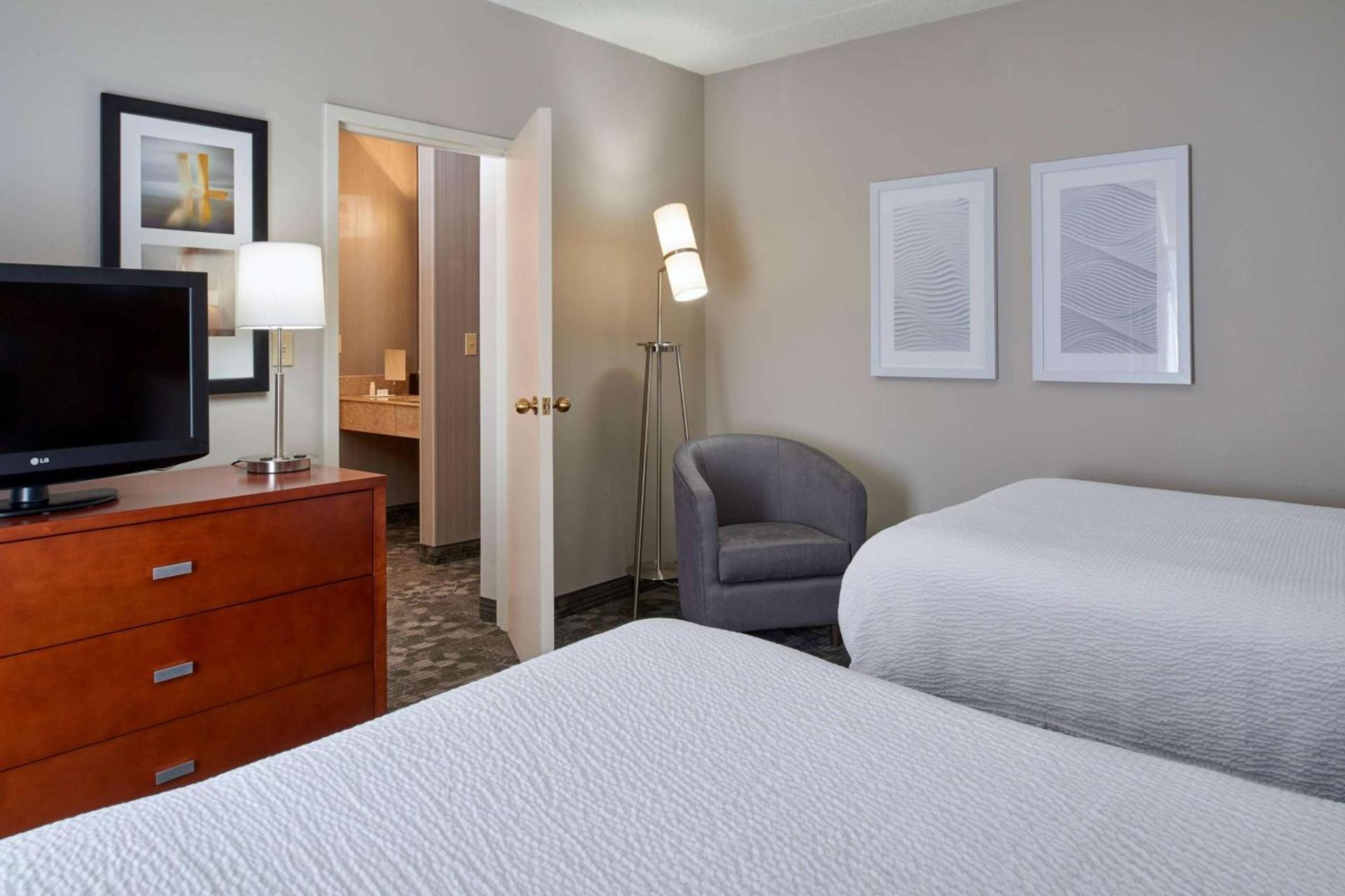 Sonesta Select Indianapolis Carmel photo 10