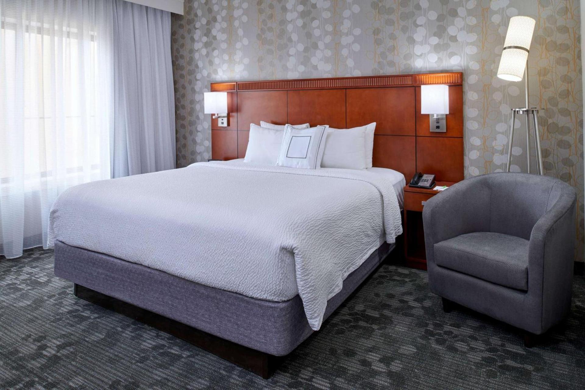 Sonesta Select Indianapolis Carmel photo 11