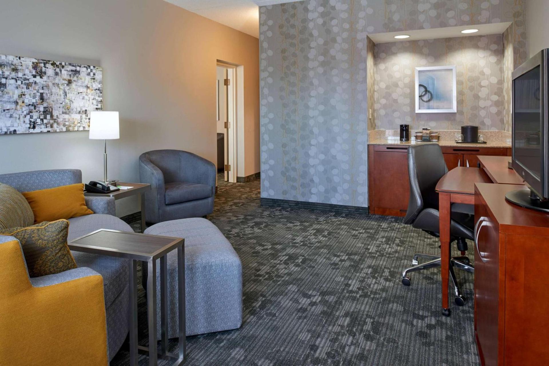 Sonesta Select Indianapolis Carmel photo 14