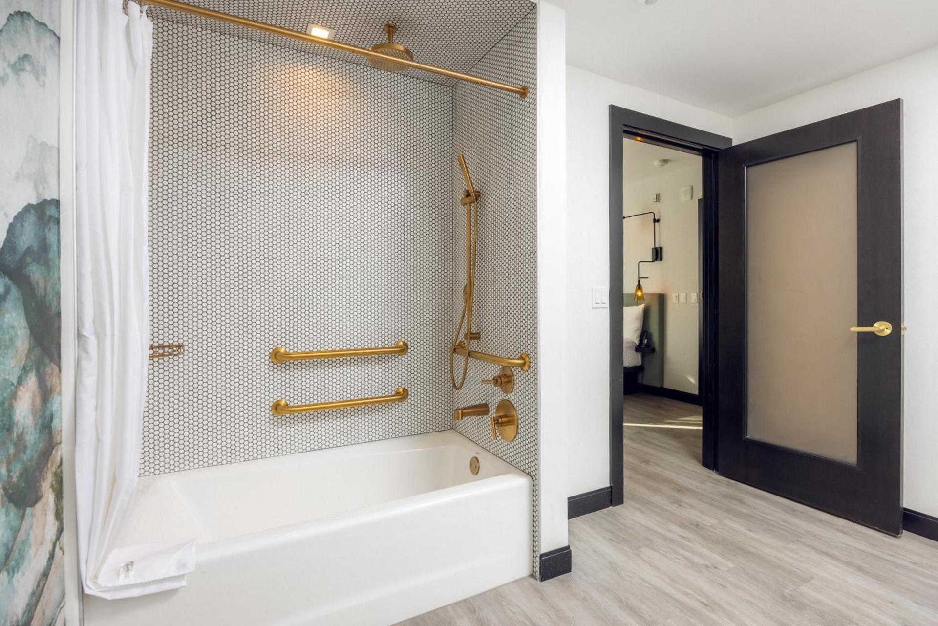 The Godfrey Hotel Hollywood photo 28