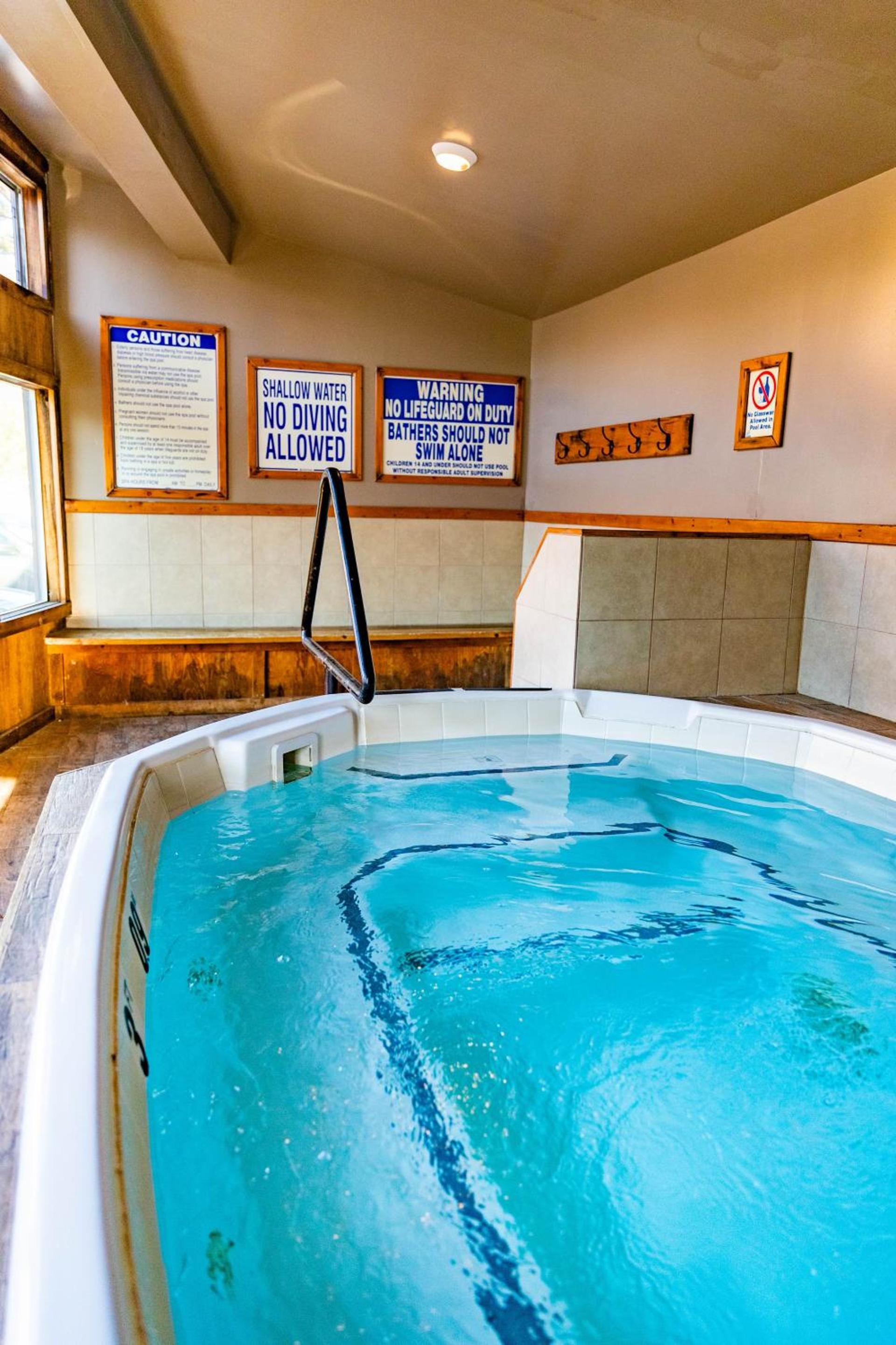 Red Stone Inn photo 18