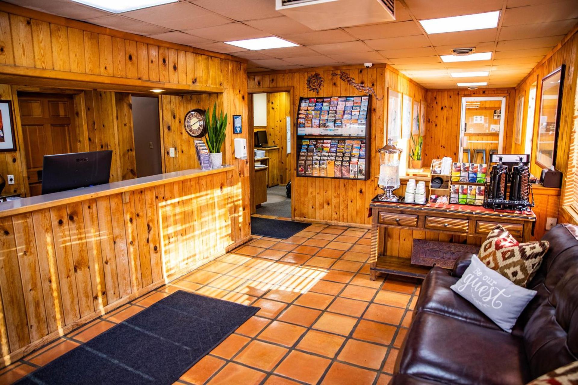 Big Horn Lodge photo 5
