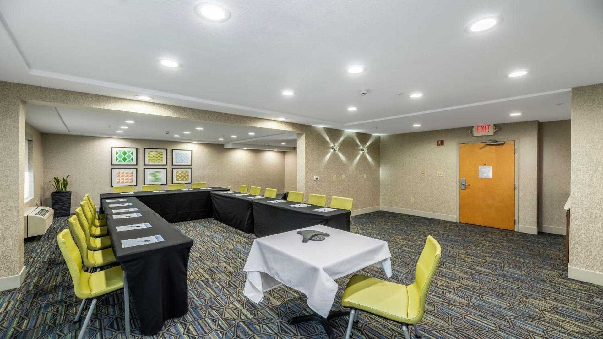 Holiday Inn Express Fremont - Milpitas Central by IHG photo 47