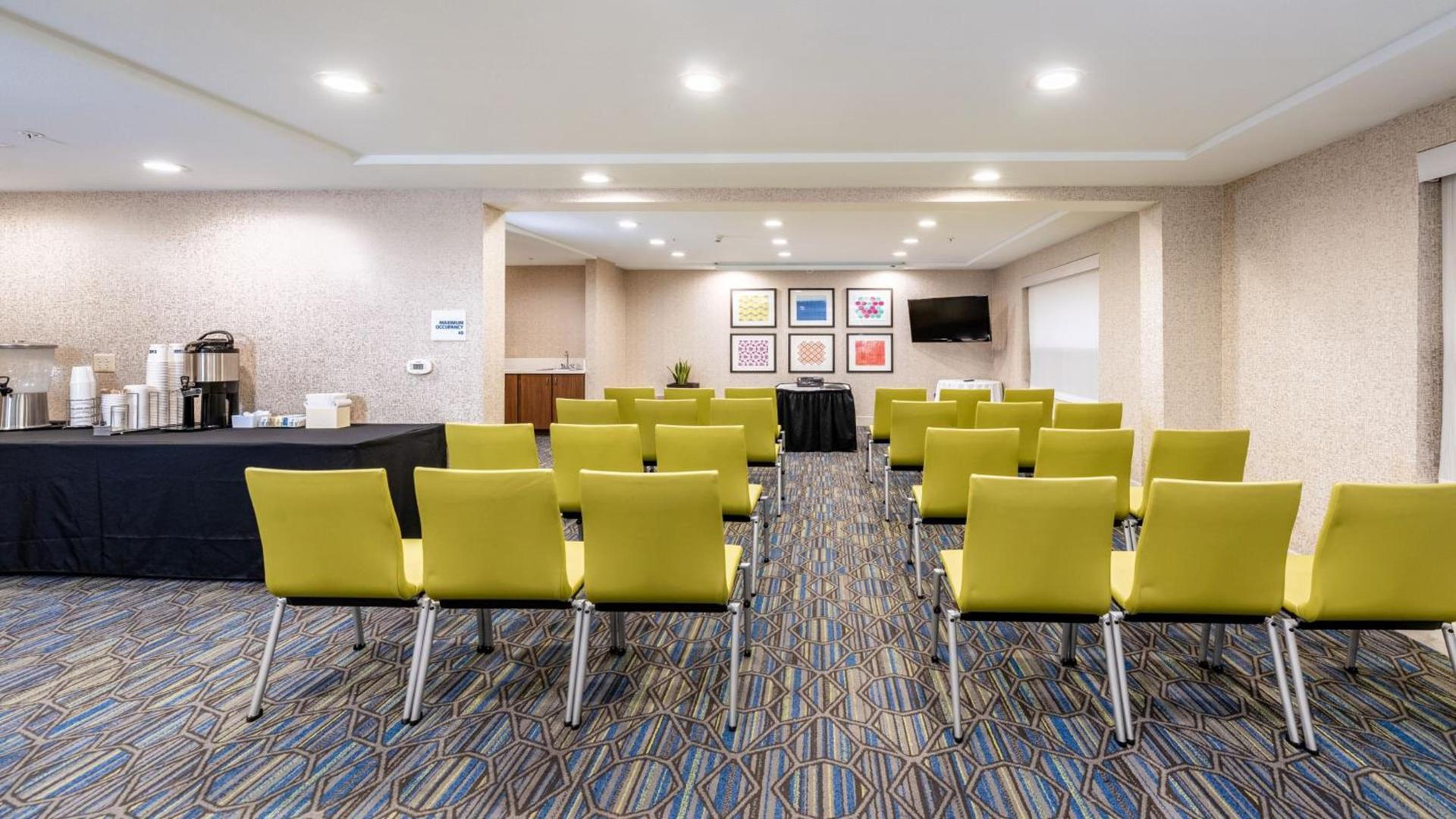 Holiday Inn Express Fremont - Milpitas Central by IHG photo 92