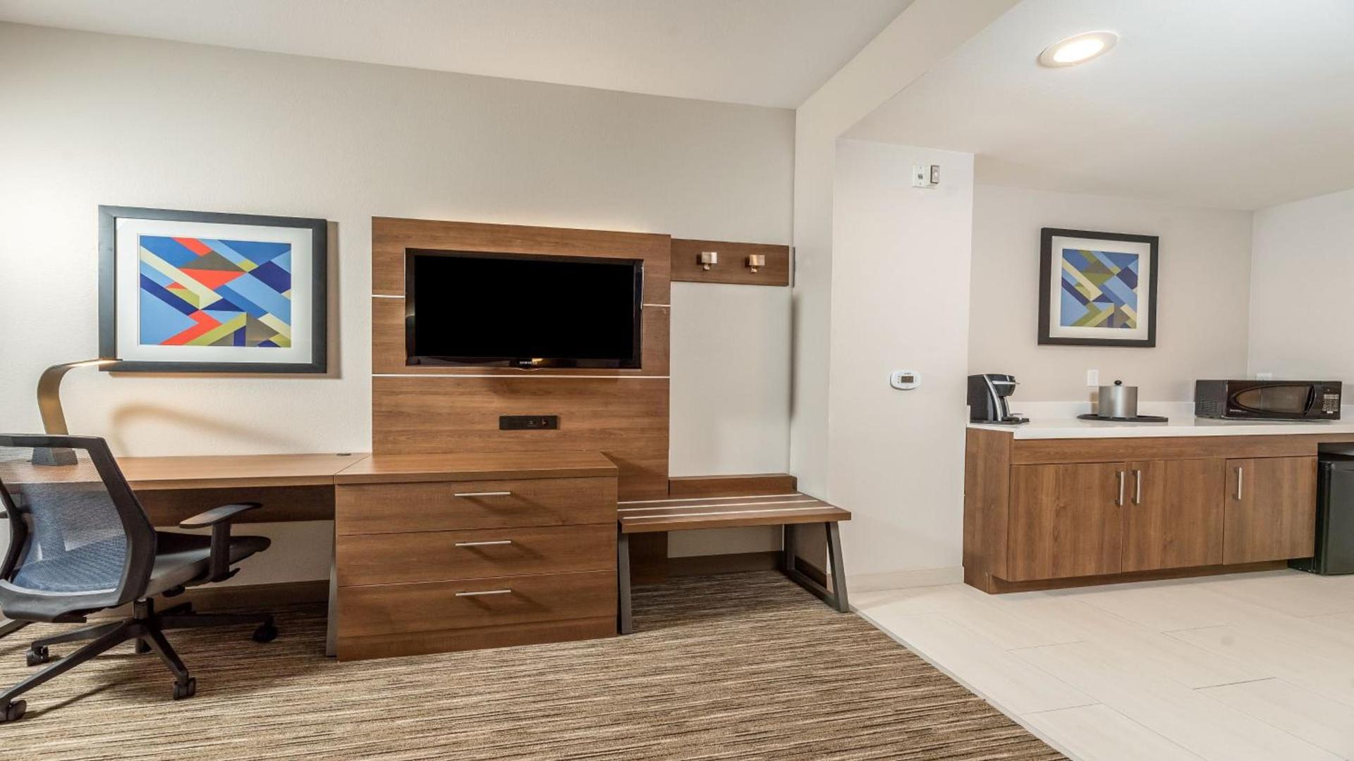 Holiday Inn Express Fremont - Milpitas Central by IHG photo 73