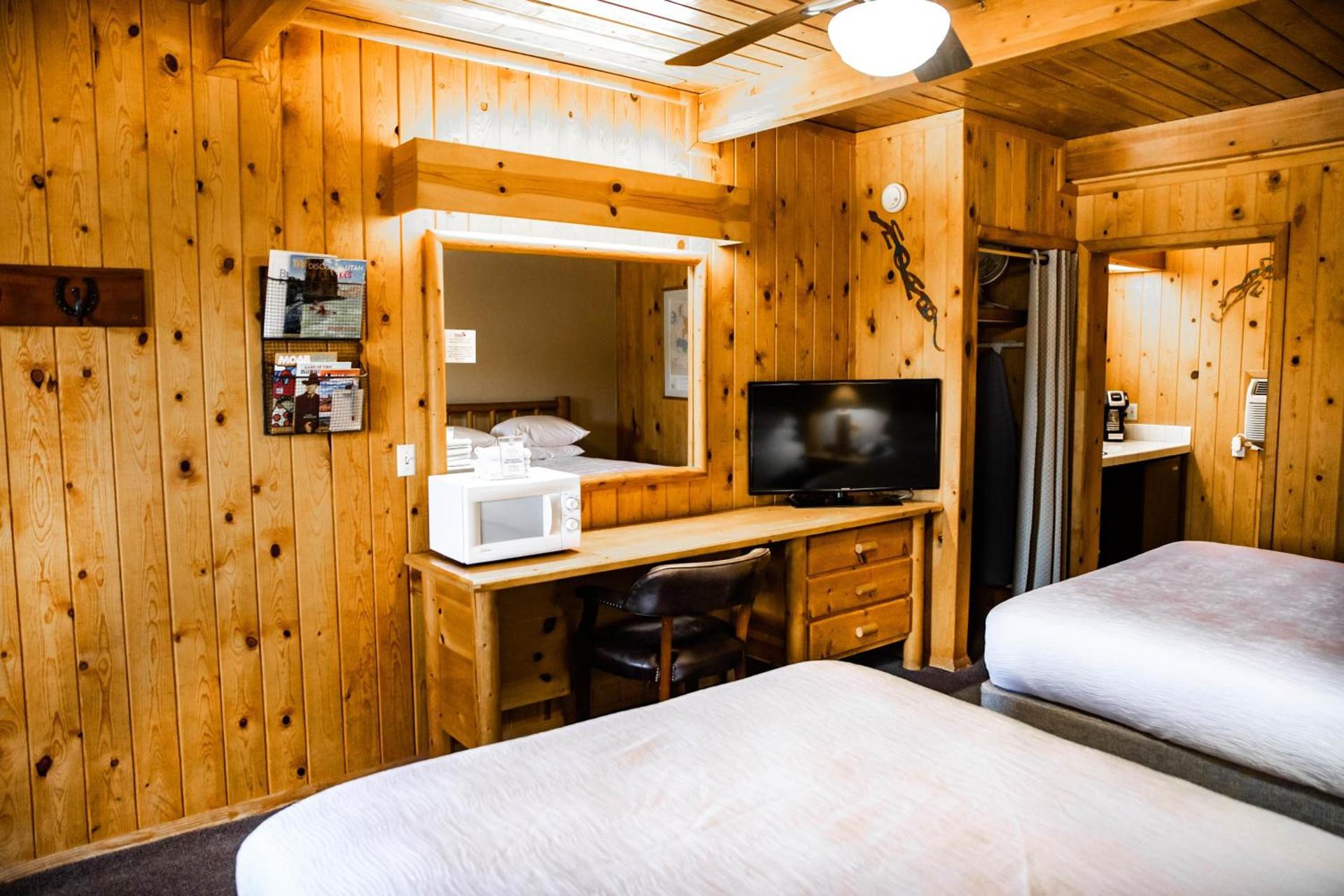 Big Horn Lodge photo 28