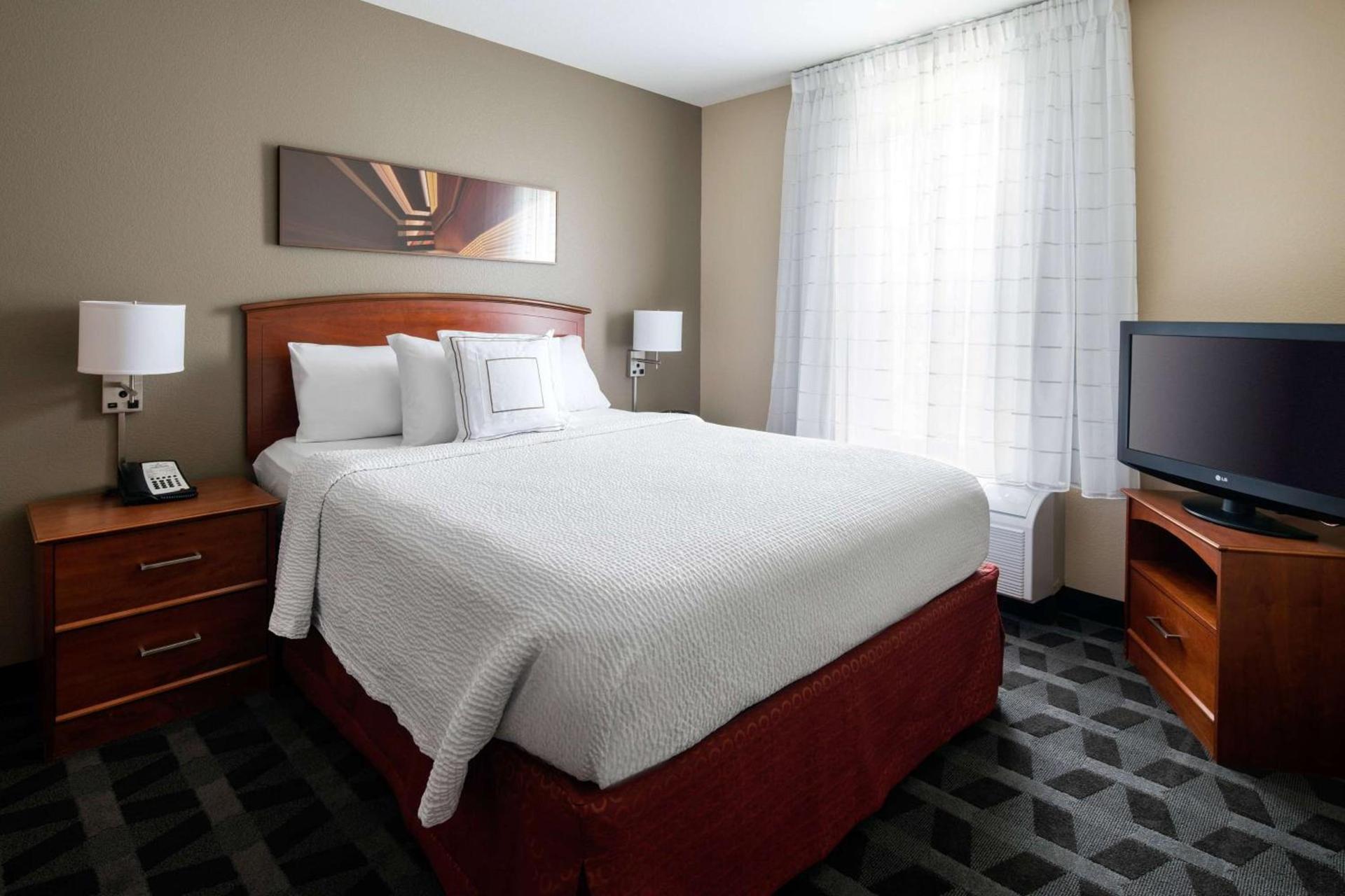 Sonesta Simply Suites Seattle Renton photo 7