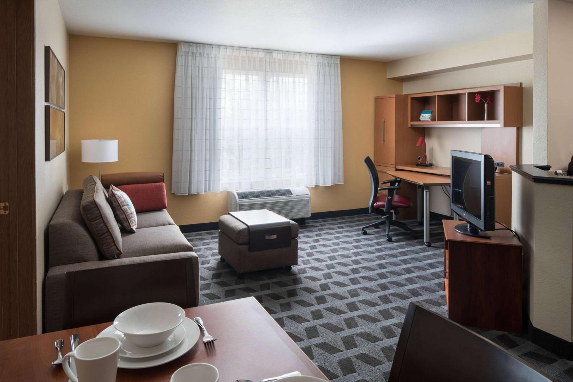 Sonesta Simply Suites Seattle Renton photo 8