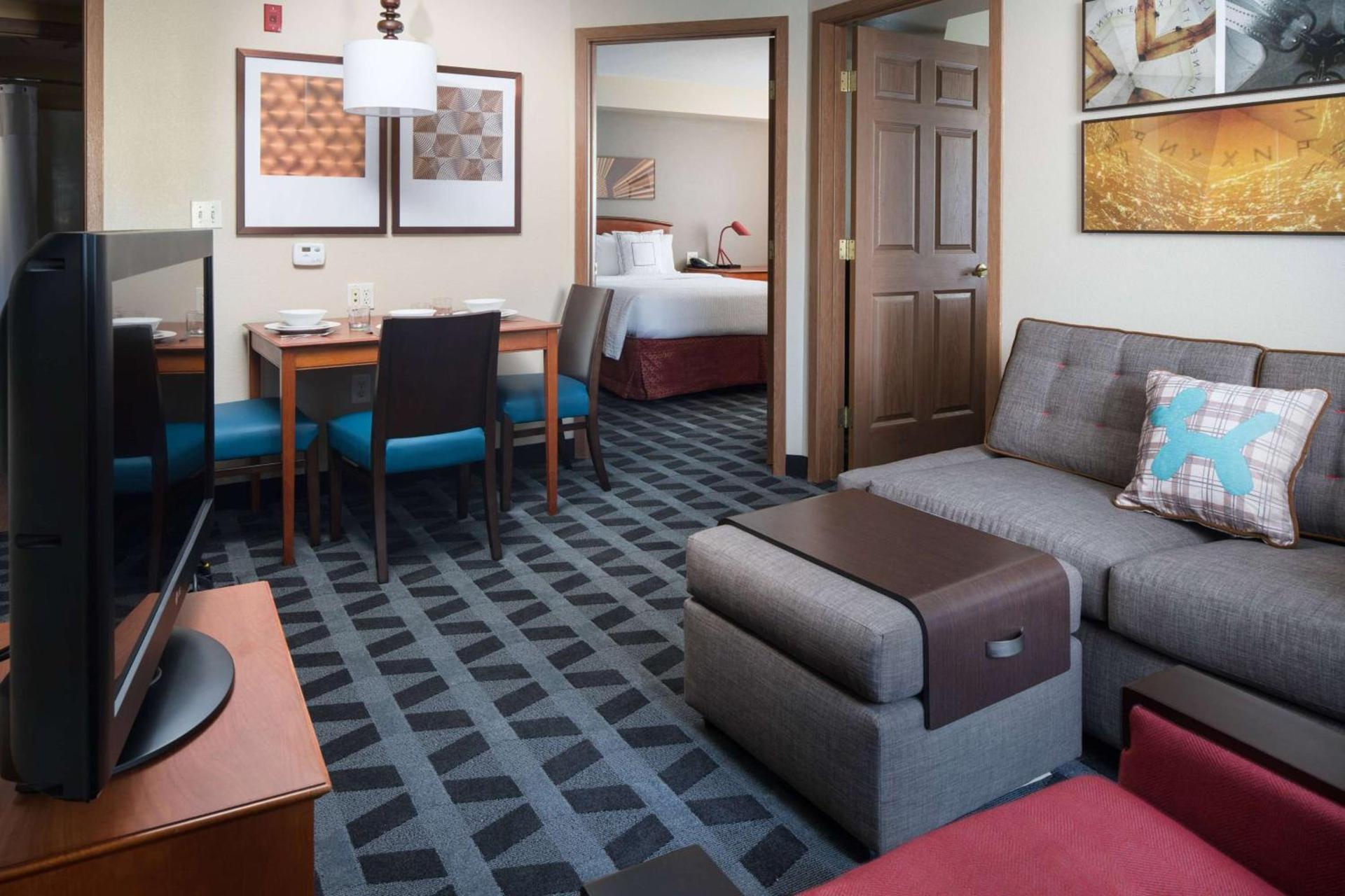 Sonesta Simply Suites Seattle Renton photo 9