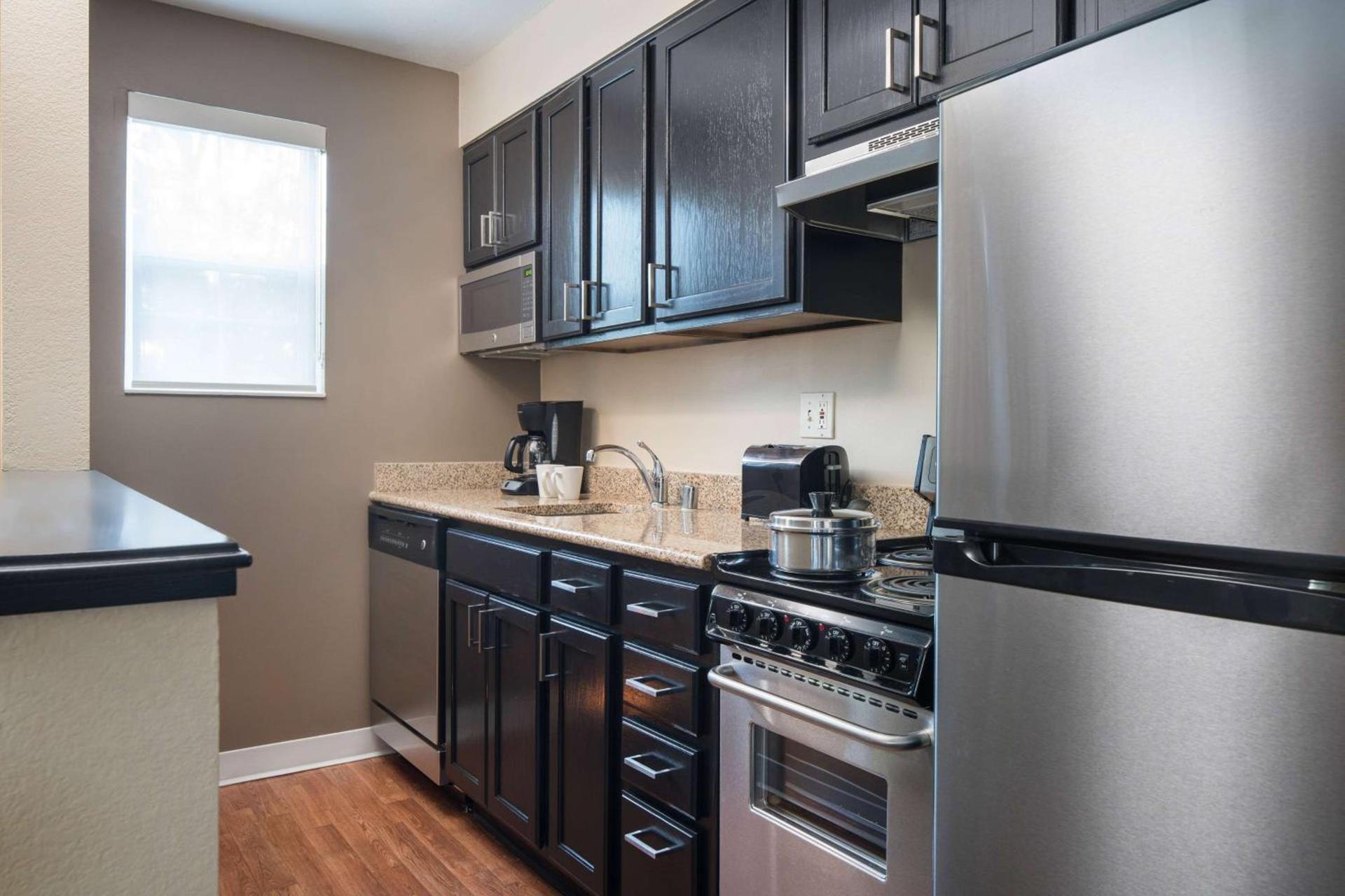 Sonesta Simply Suites Seattle Renton photo 13