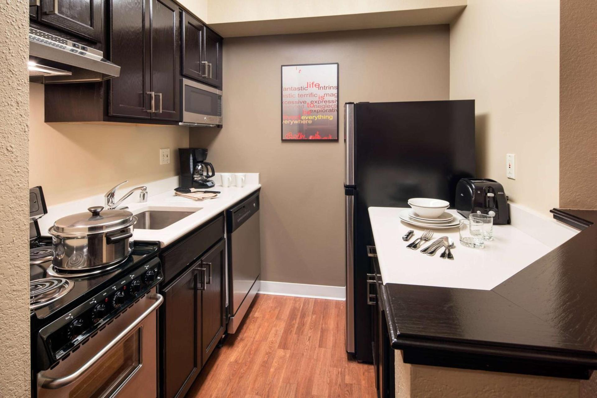 Sonesta Simply Suites Seattle Renton photo 15