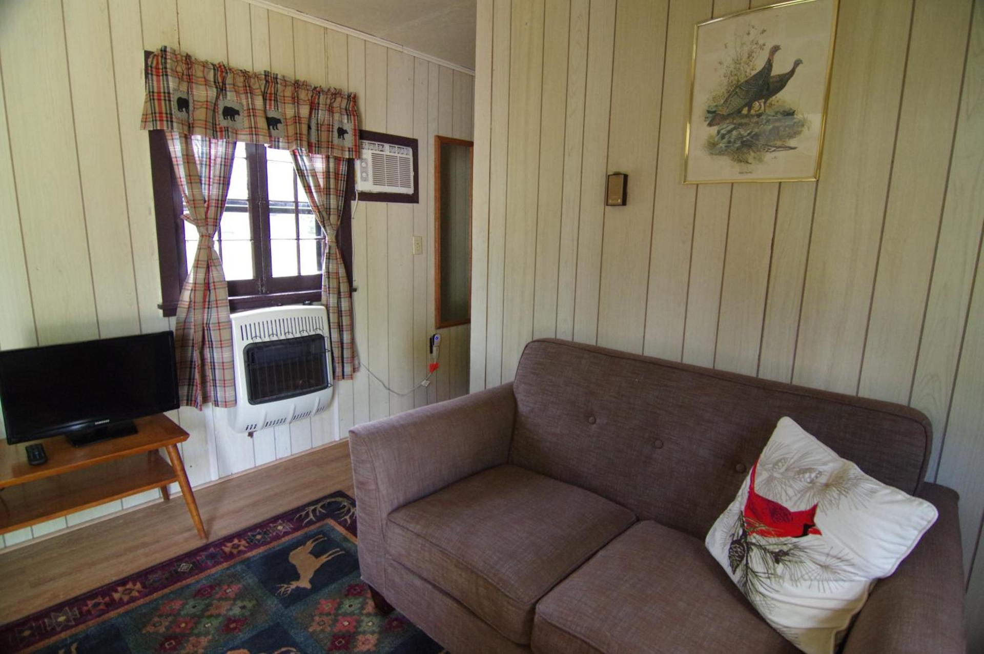 Moreno's Adirondack Cabins photo 73