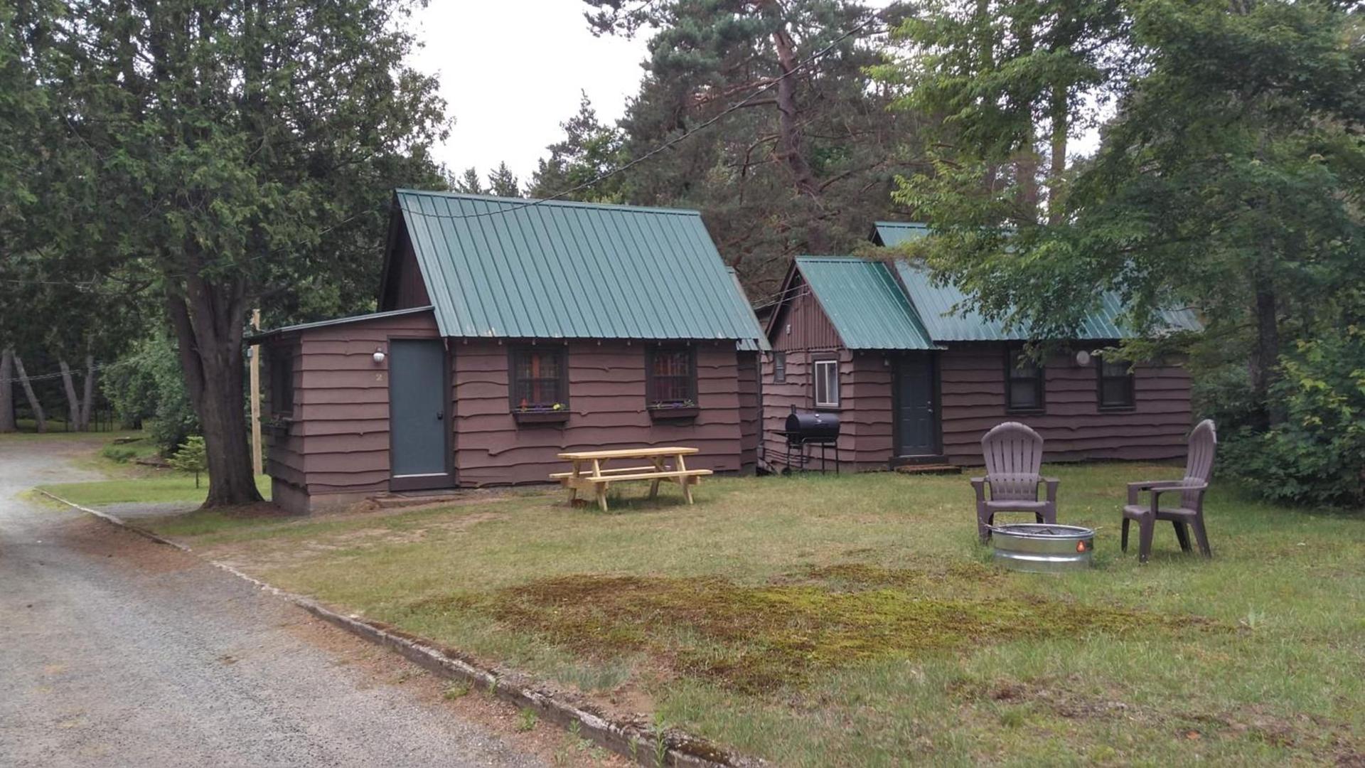 Moreno's Adirondack Cabins photo 77