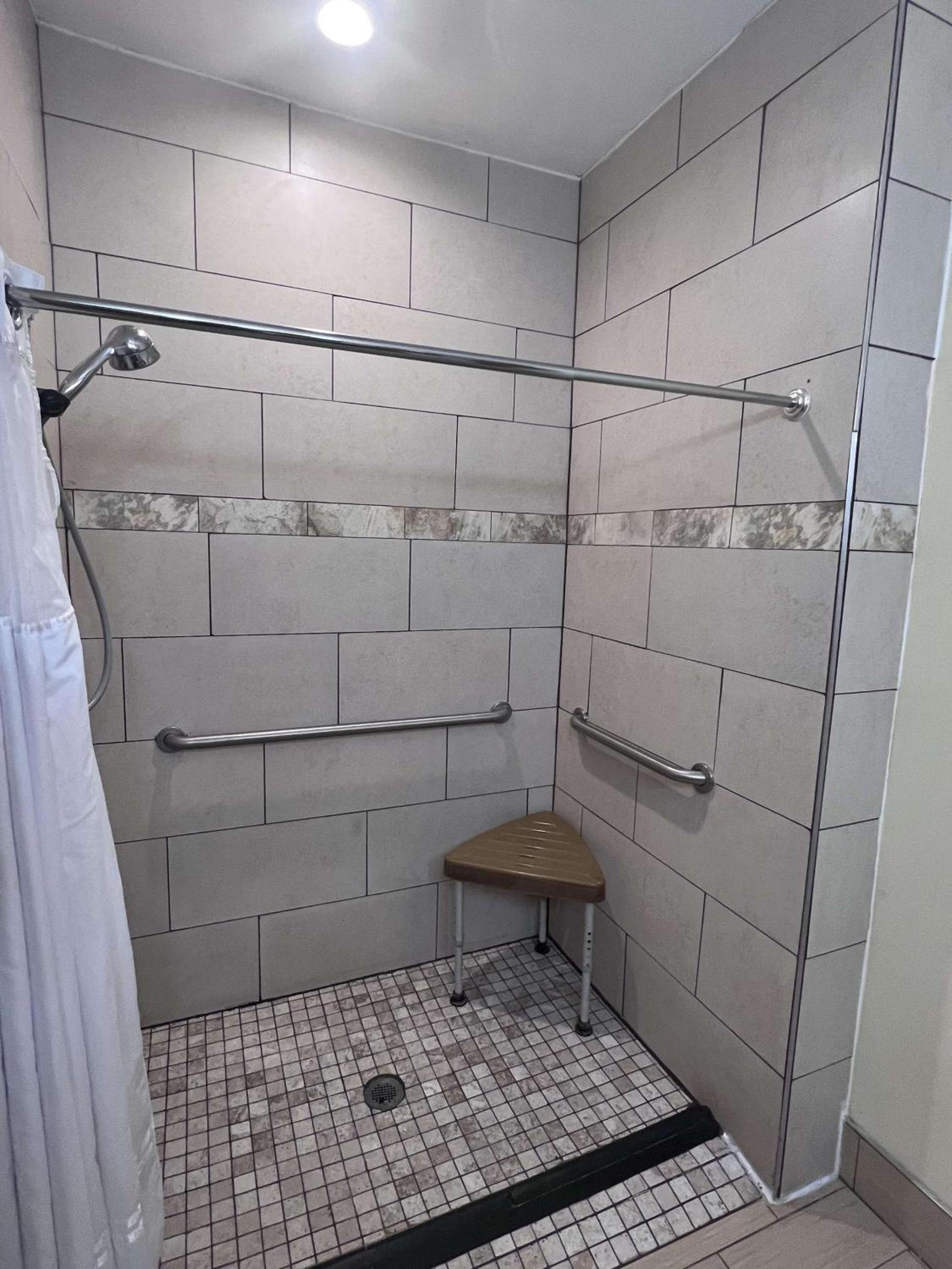 Best Western Plus Whitewater Inn photo 23