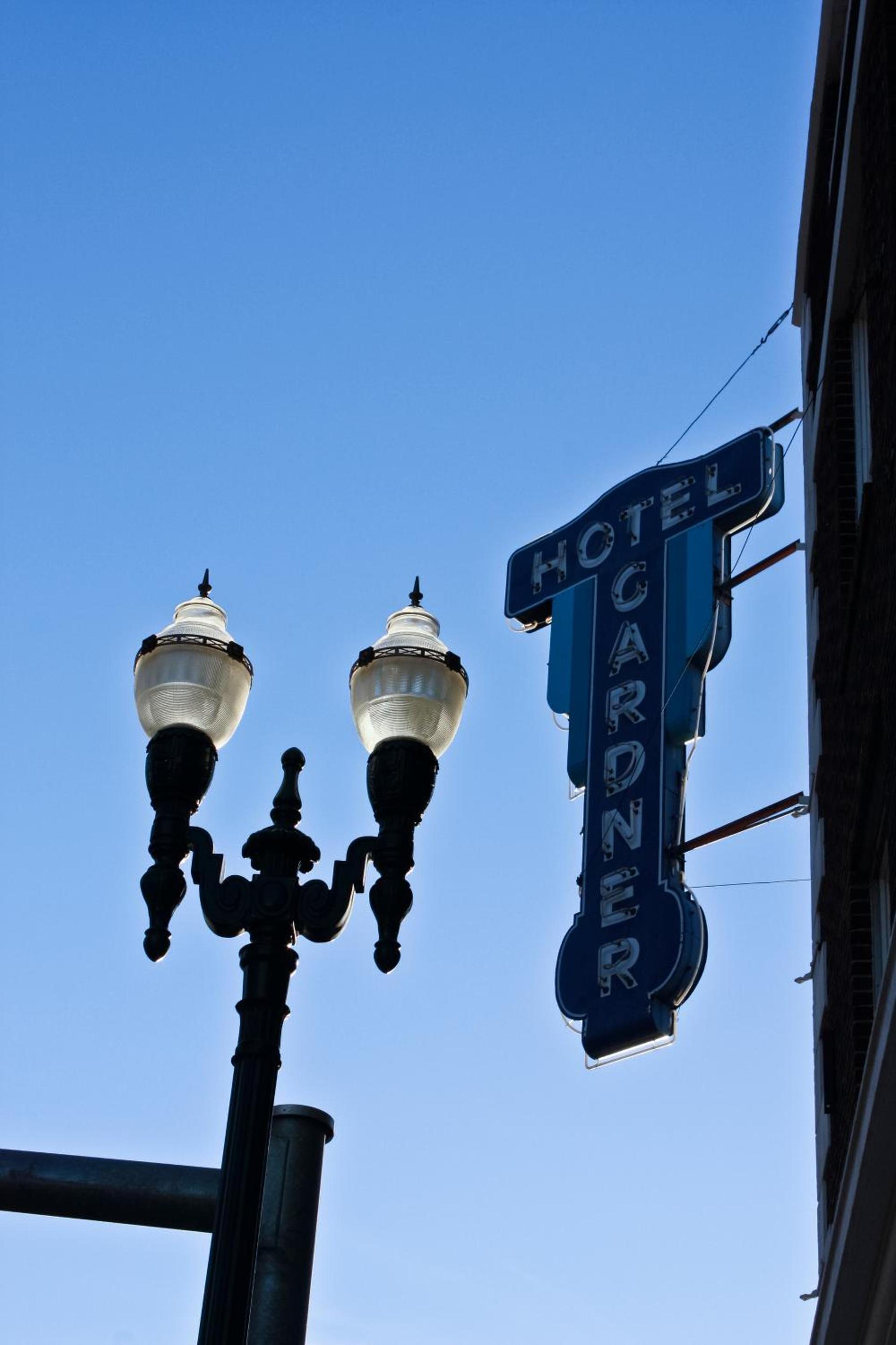 Gardner Hotel & Hostel photo 62