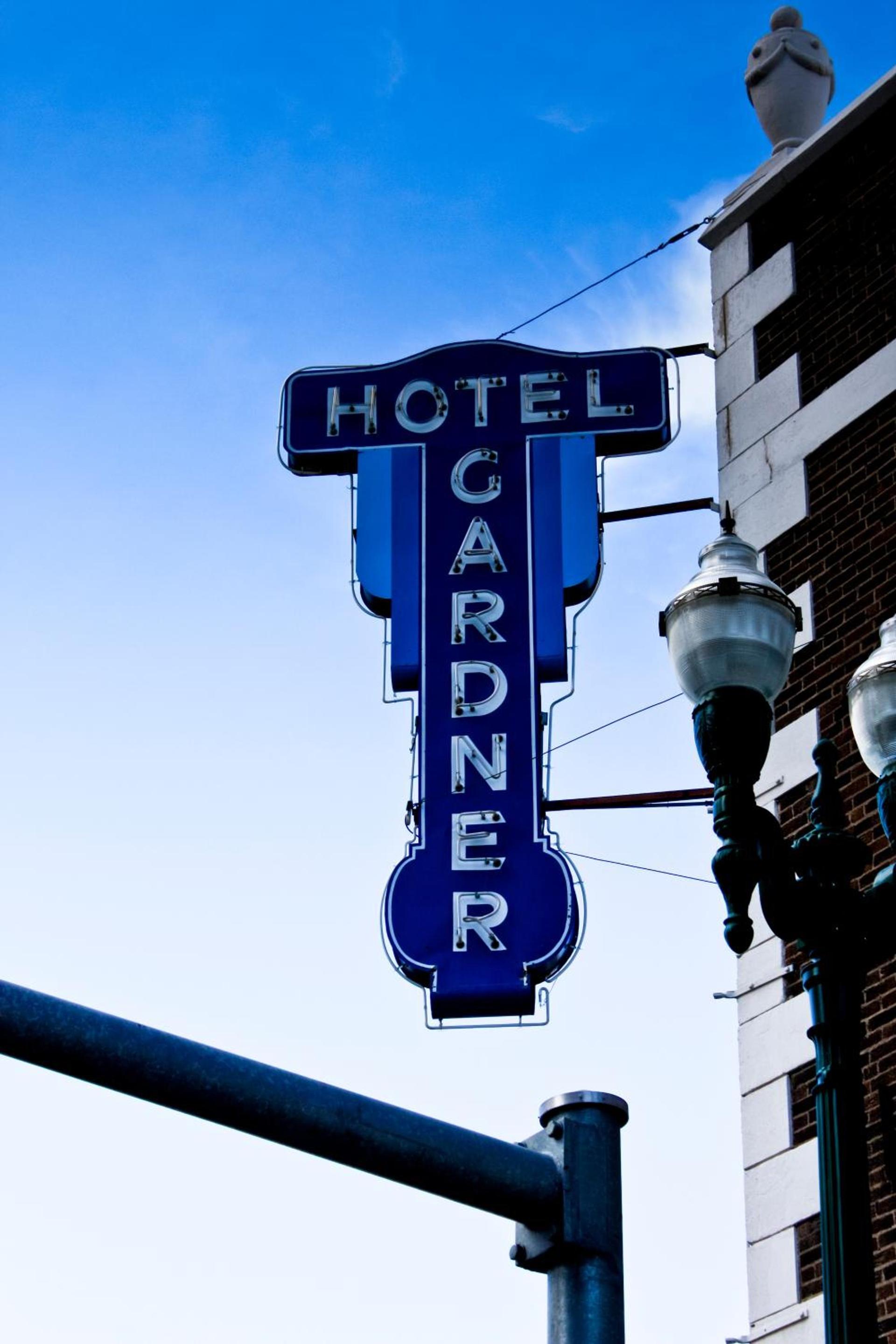 Gardner Hotel & Hostel photo 64