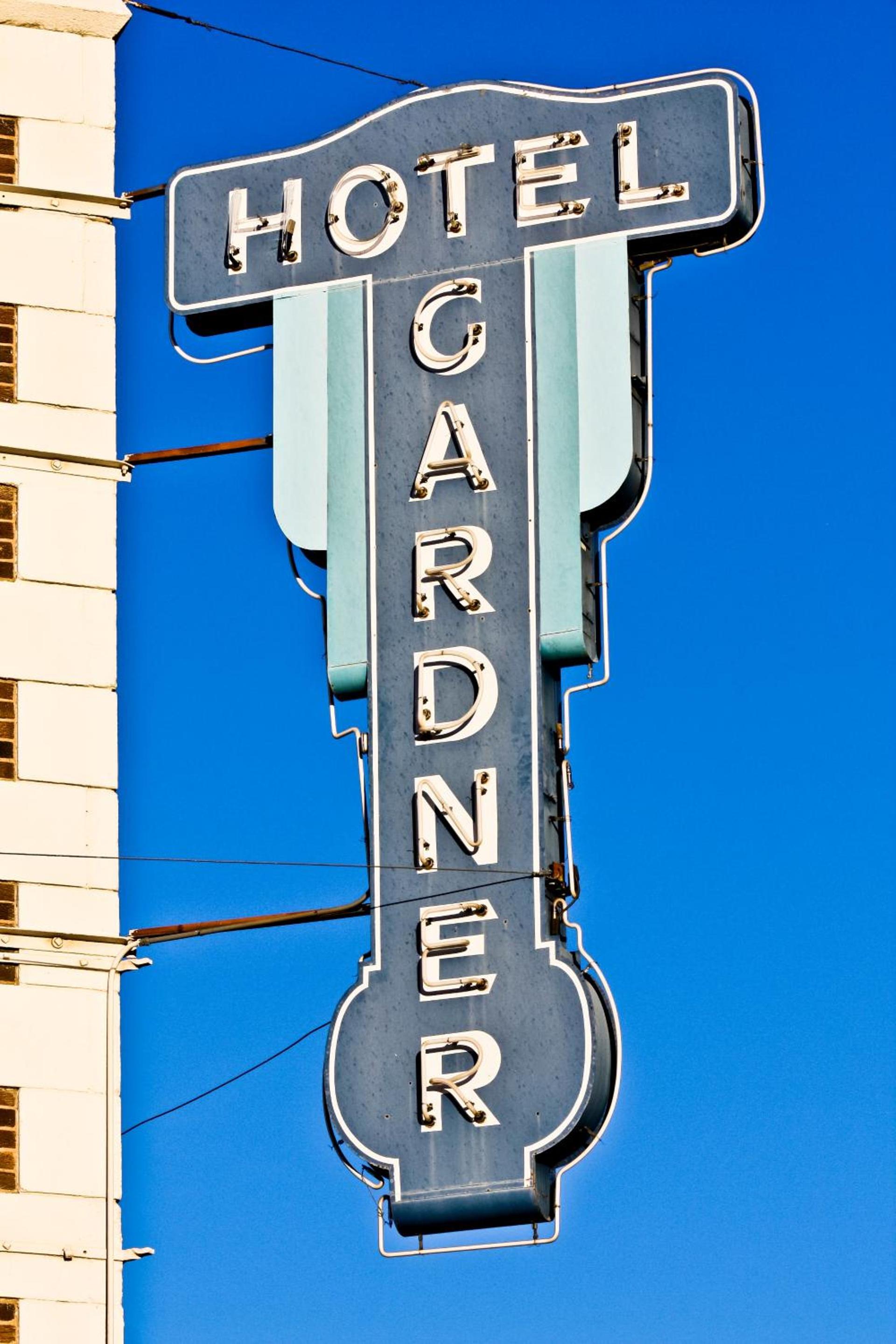 Gardner Hotel & Hostel photo 51
