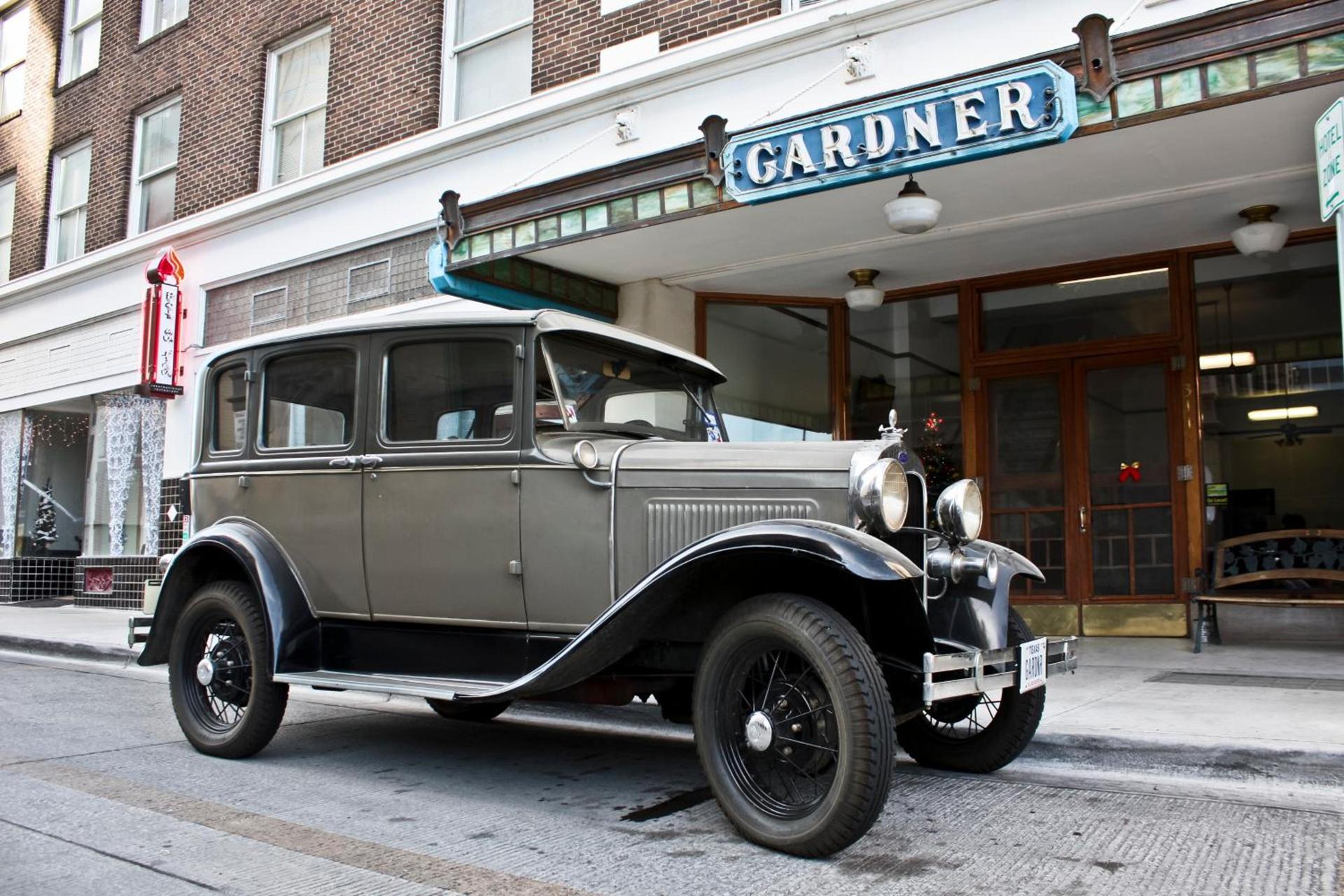 Gardner Hotel & Hostel photo 63